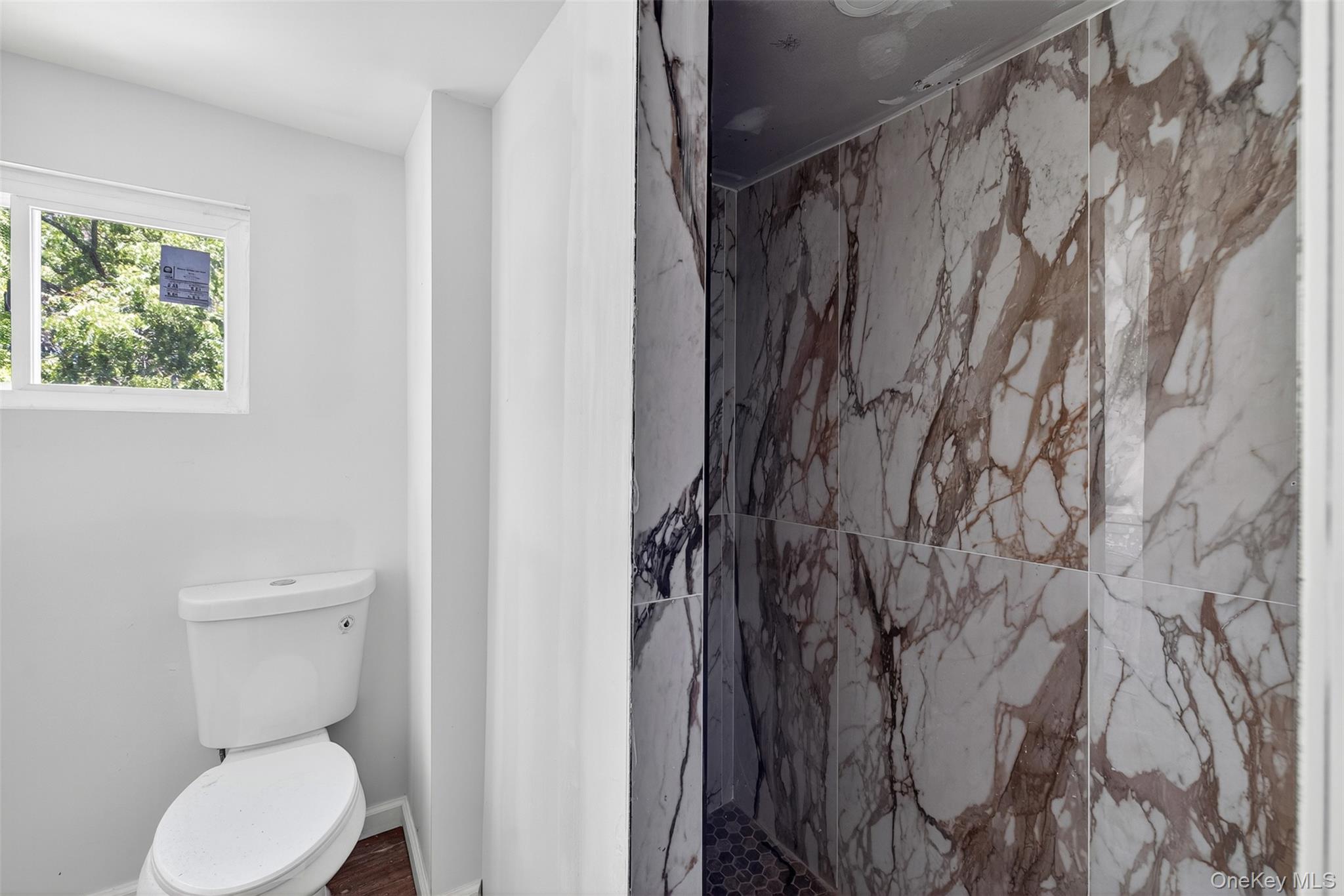 7 2nd Avenue, Unionville, NY 10988