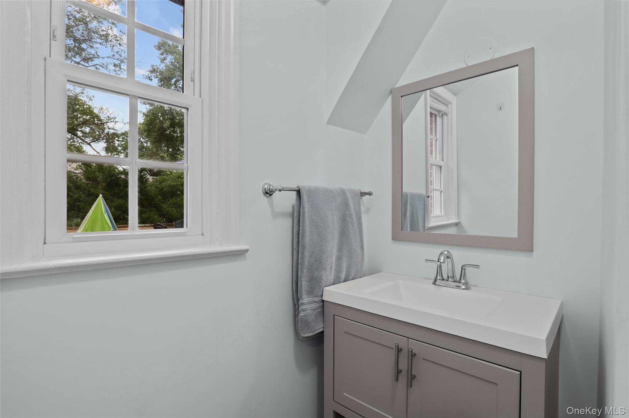 74 Chester Drive, Yonkers, NY 10710