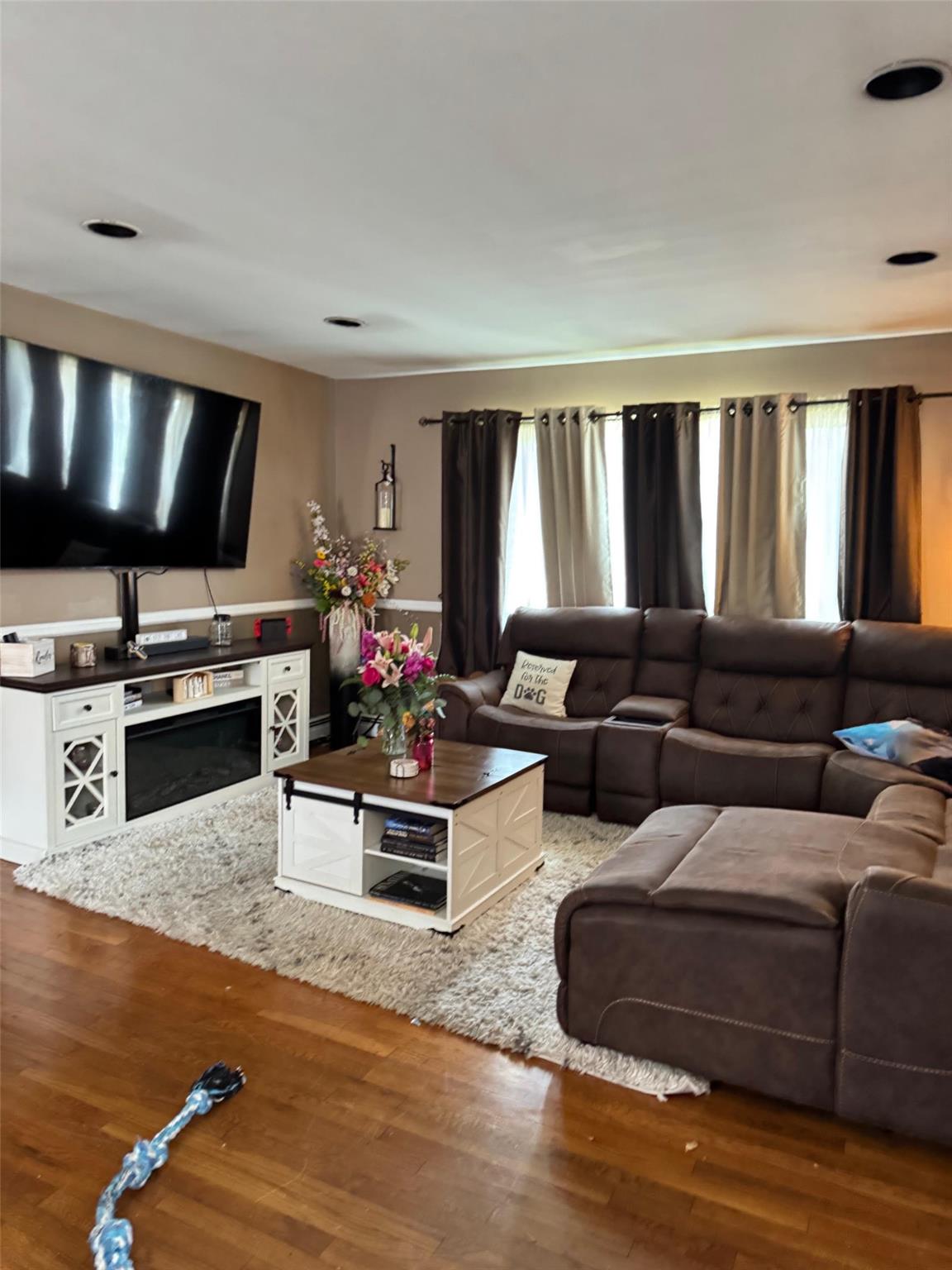 71 Irving Avenue, Deer Park, NY 11729