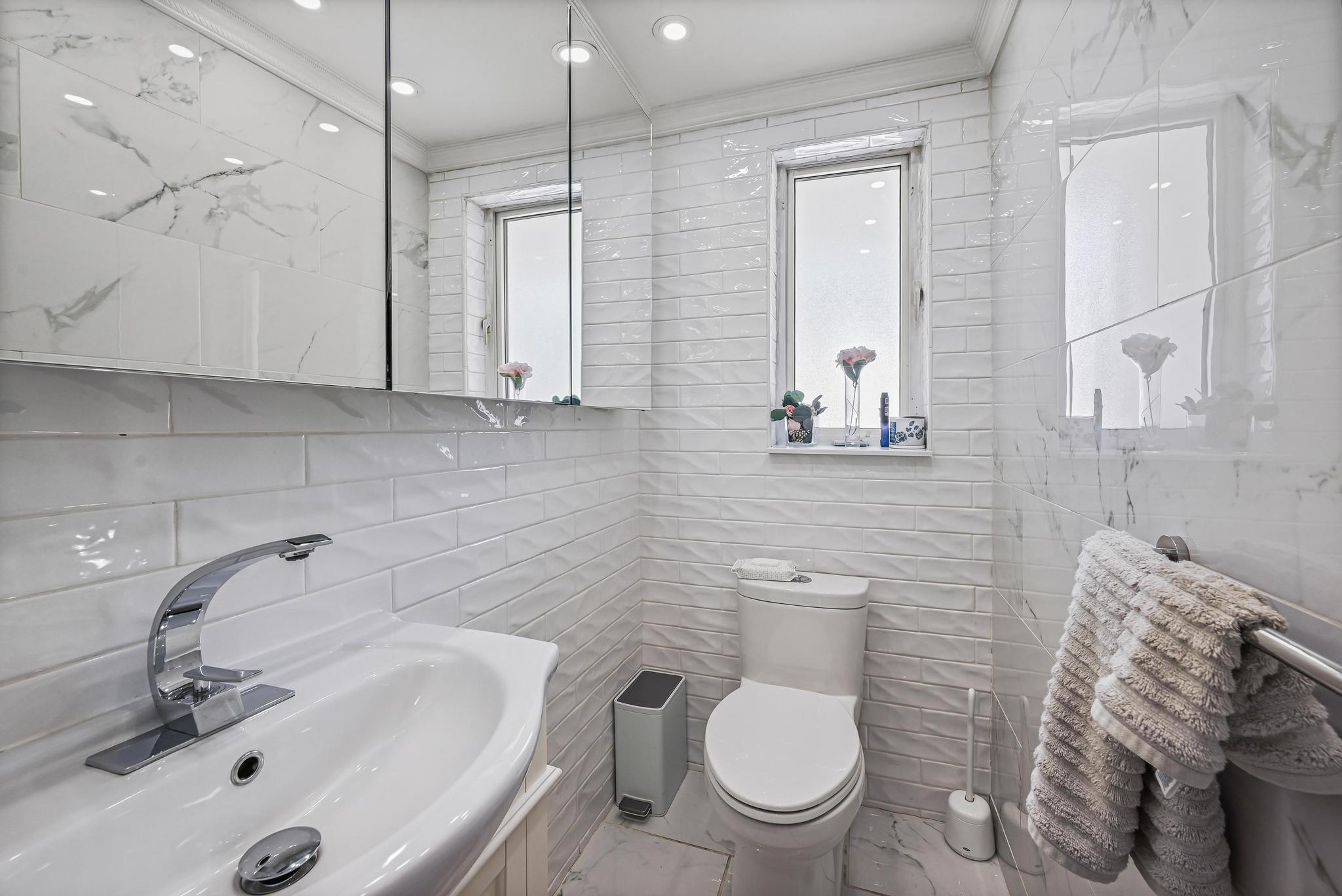 8210 214th Street, Hollis Hills, NY 11427