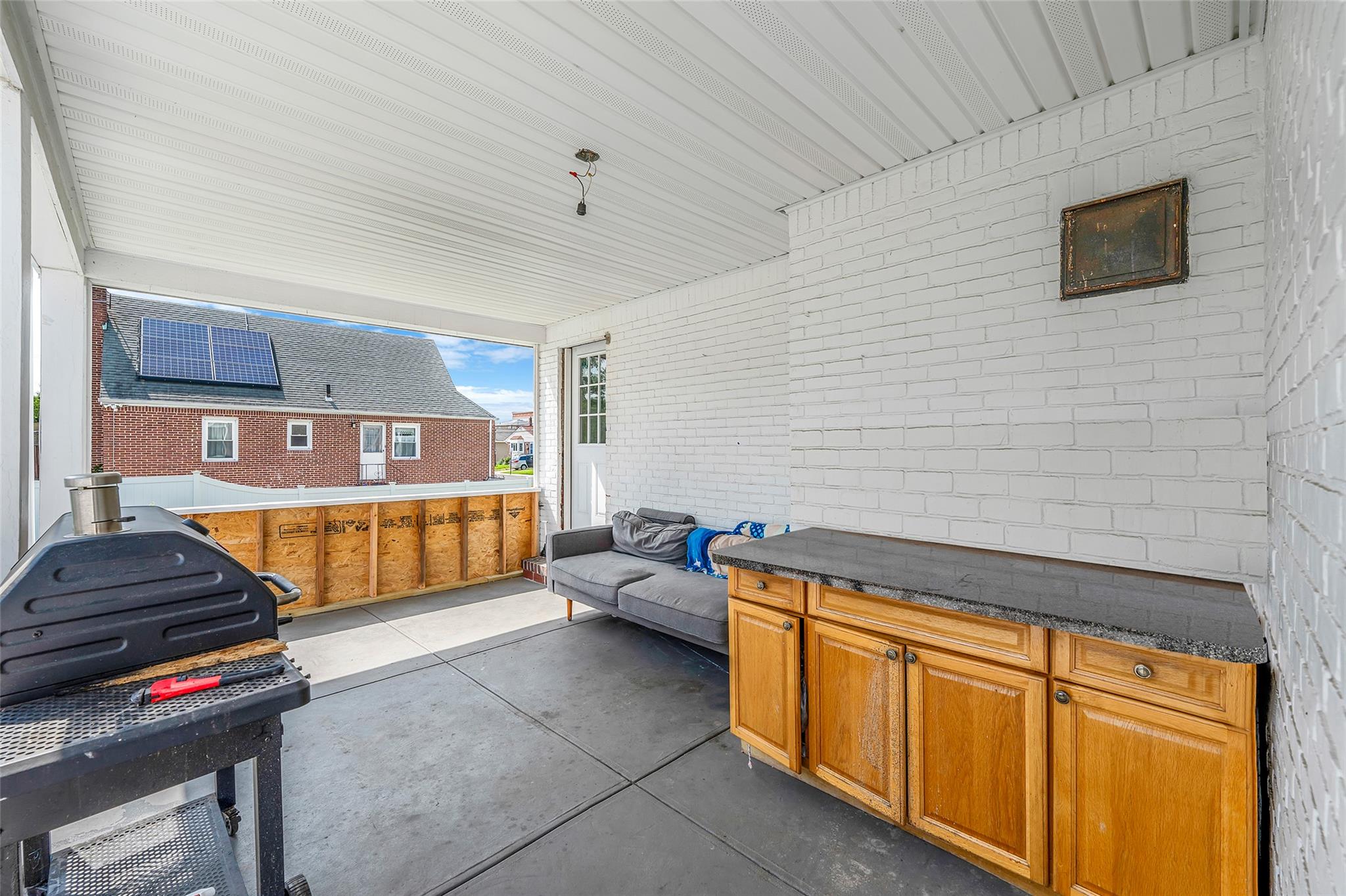 16 Felton Avenue, Valley Stream, NY 11580