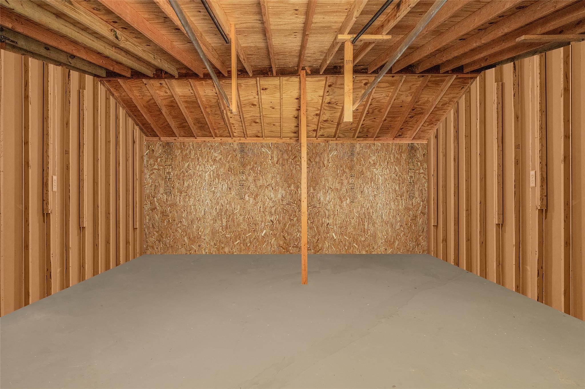 16 Felton Avenue, Valley Stream, NY 11580