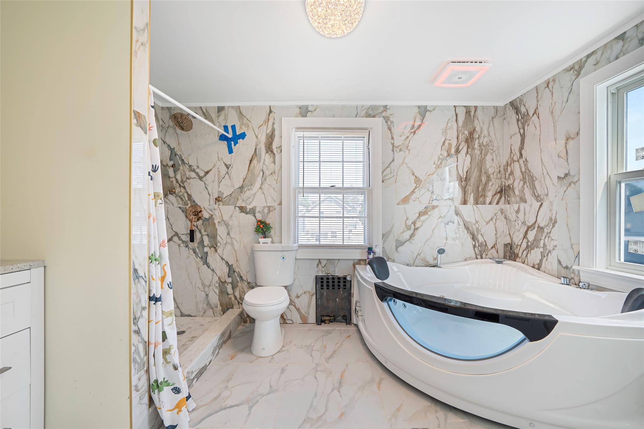 16 Felton Avenue, Valley Stream, NY 11580