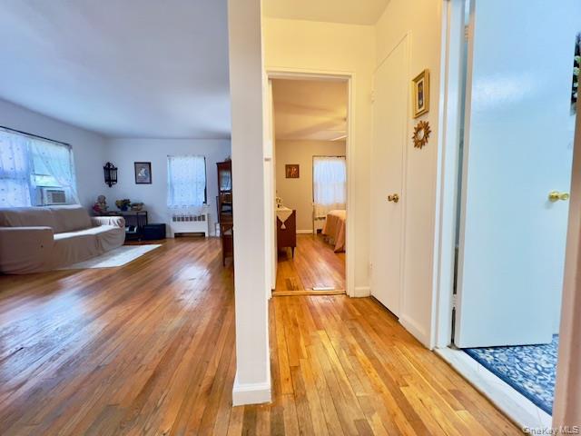 219-36 74 Avenue # 323A1, Bayside, NY 11364