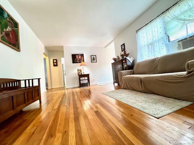 219-36 74 Avenue # 323A1, Bayside, NY 11364