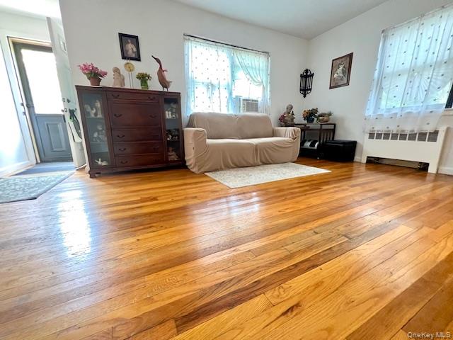 219-36 74 Avenue # 323A1, Bayside, NY 11364