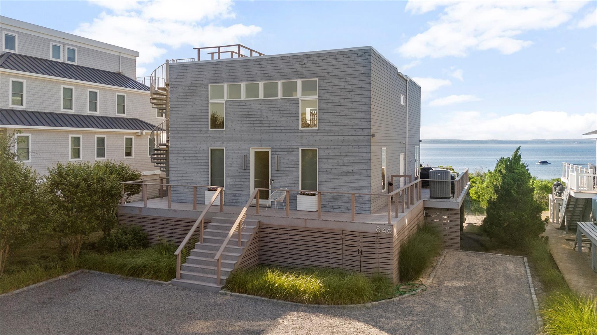 846 Dune Road, Westhampton Dunes, NY 11978