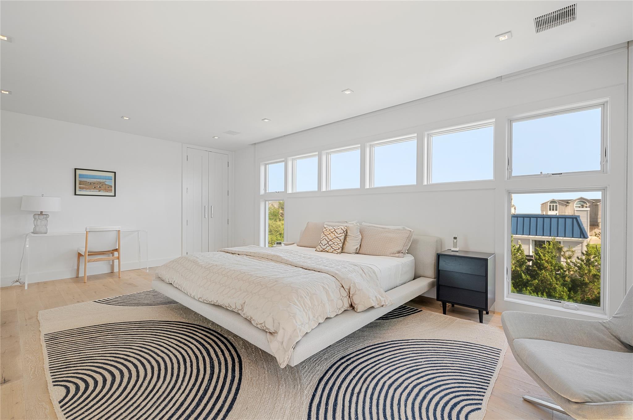 846 Dune Road, Westhampton Dunes, NY 11978