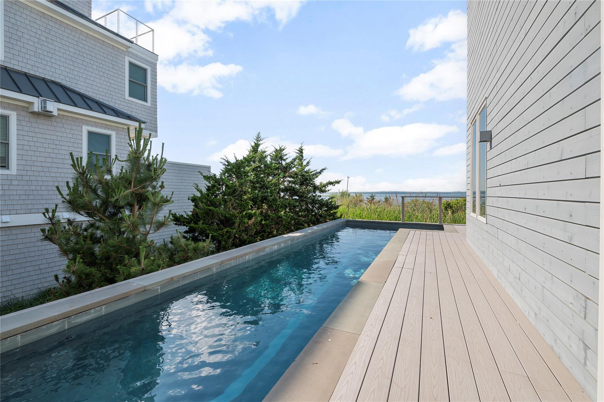 846 Dune Road, Westhampton Dunes, NY 11978