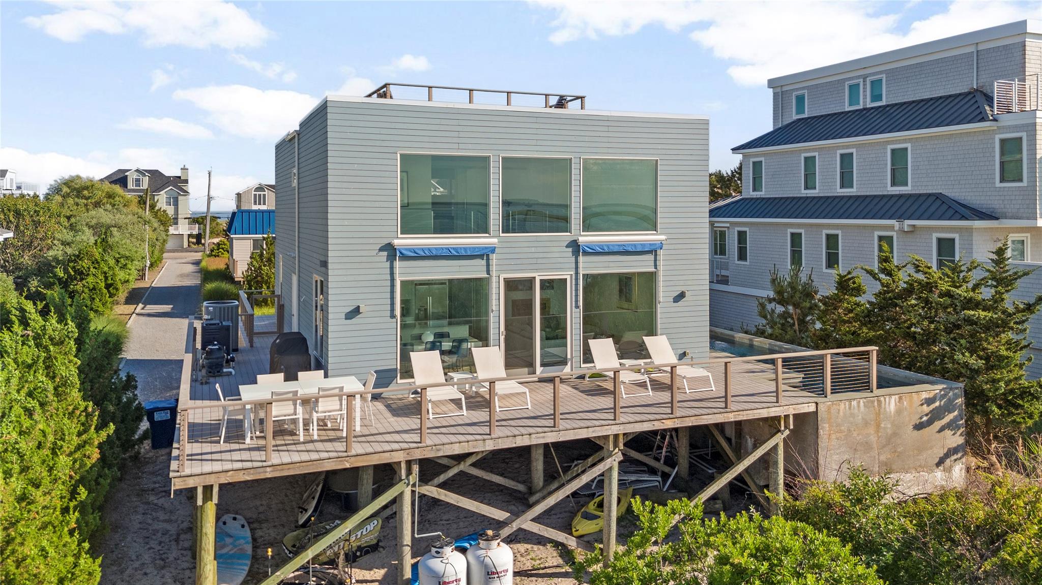 846 Dune Road, Westhampton Dunes, NY 11978