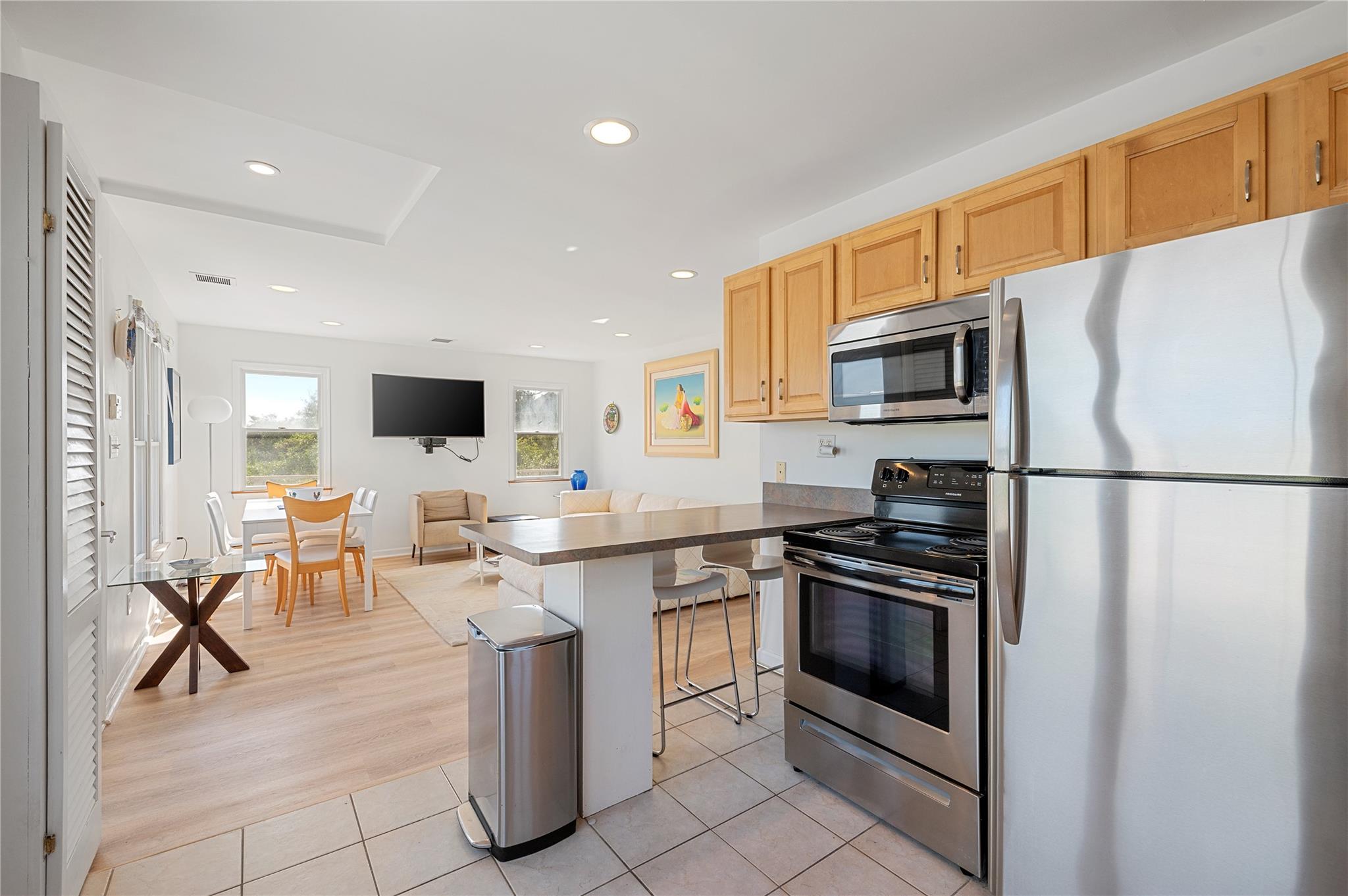 846 Dune Road, Westhampton Dunes, NY 11978