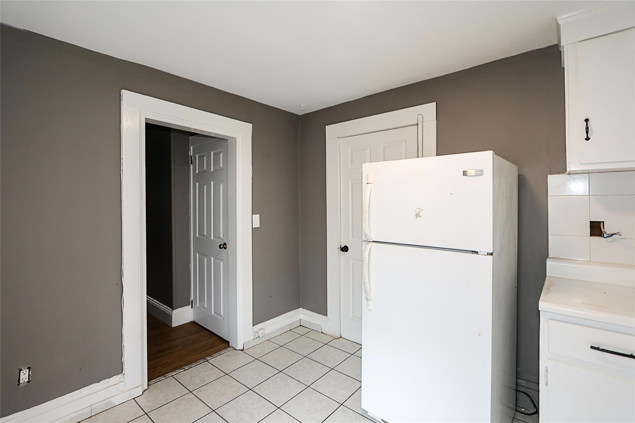 46 Coles Street, Glen Cove, NY 11542