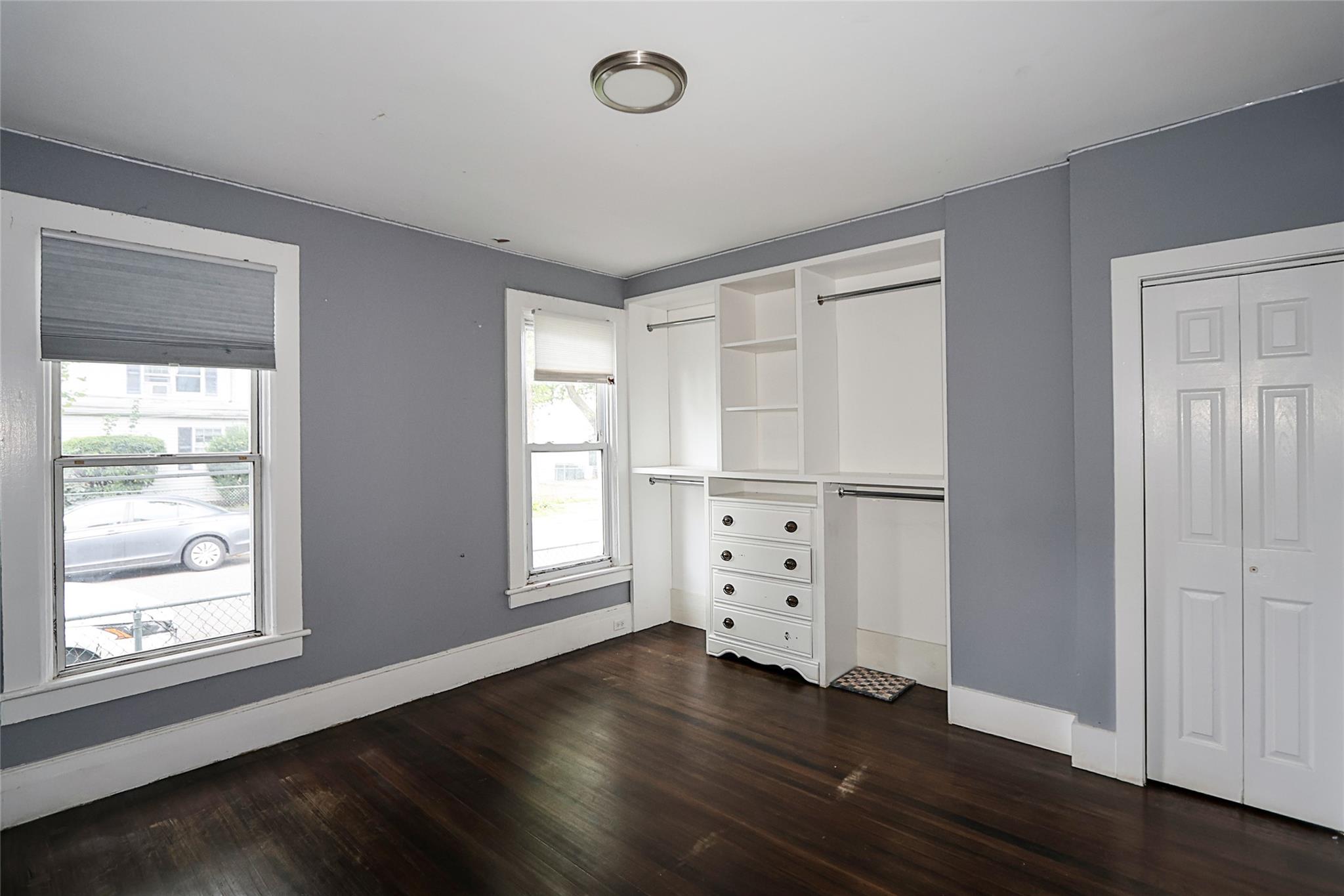 46 Coles Street, Glen Cove, NY 11542