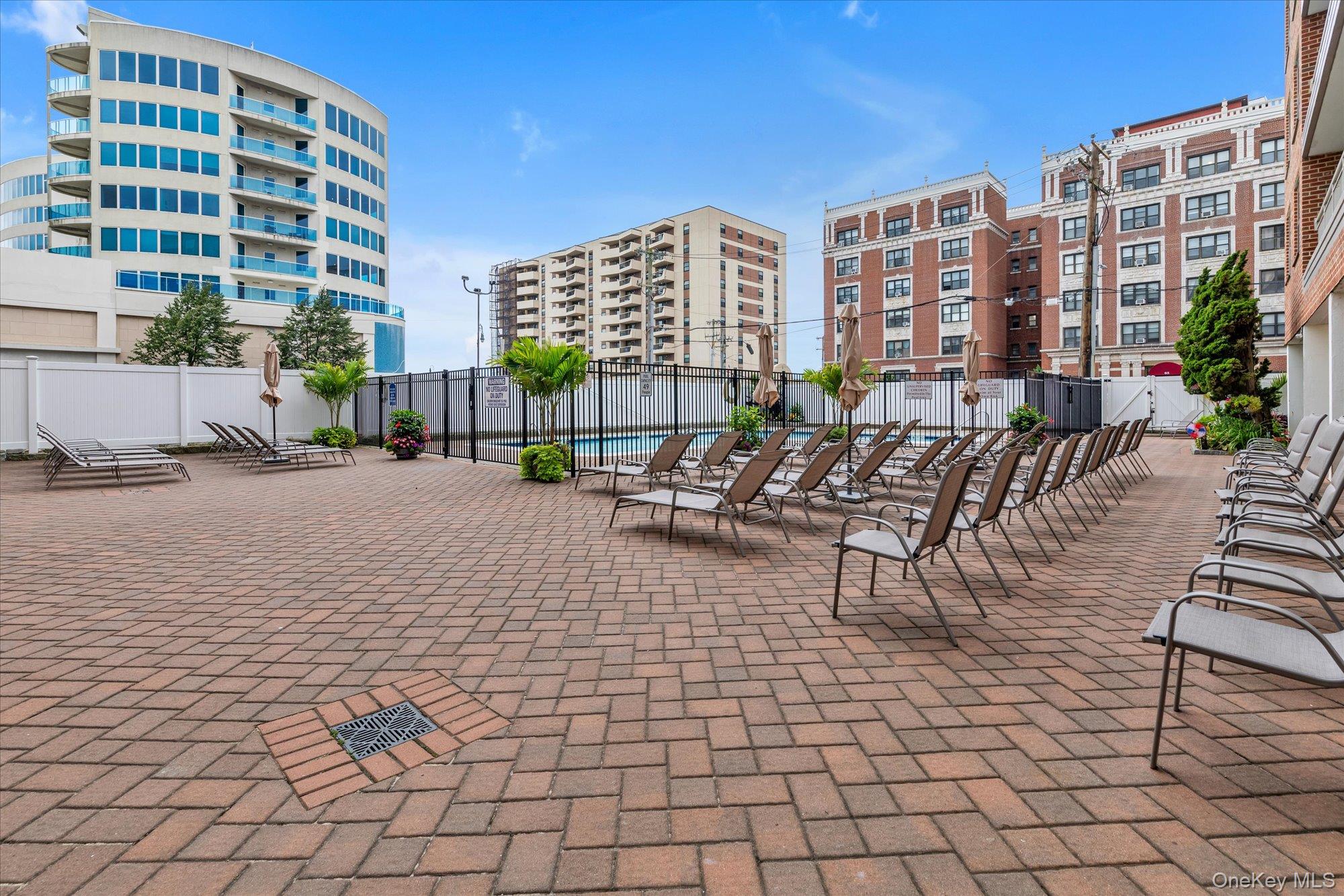 410 E Broadway # 6S, Long Beach, NY 11561