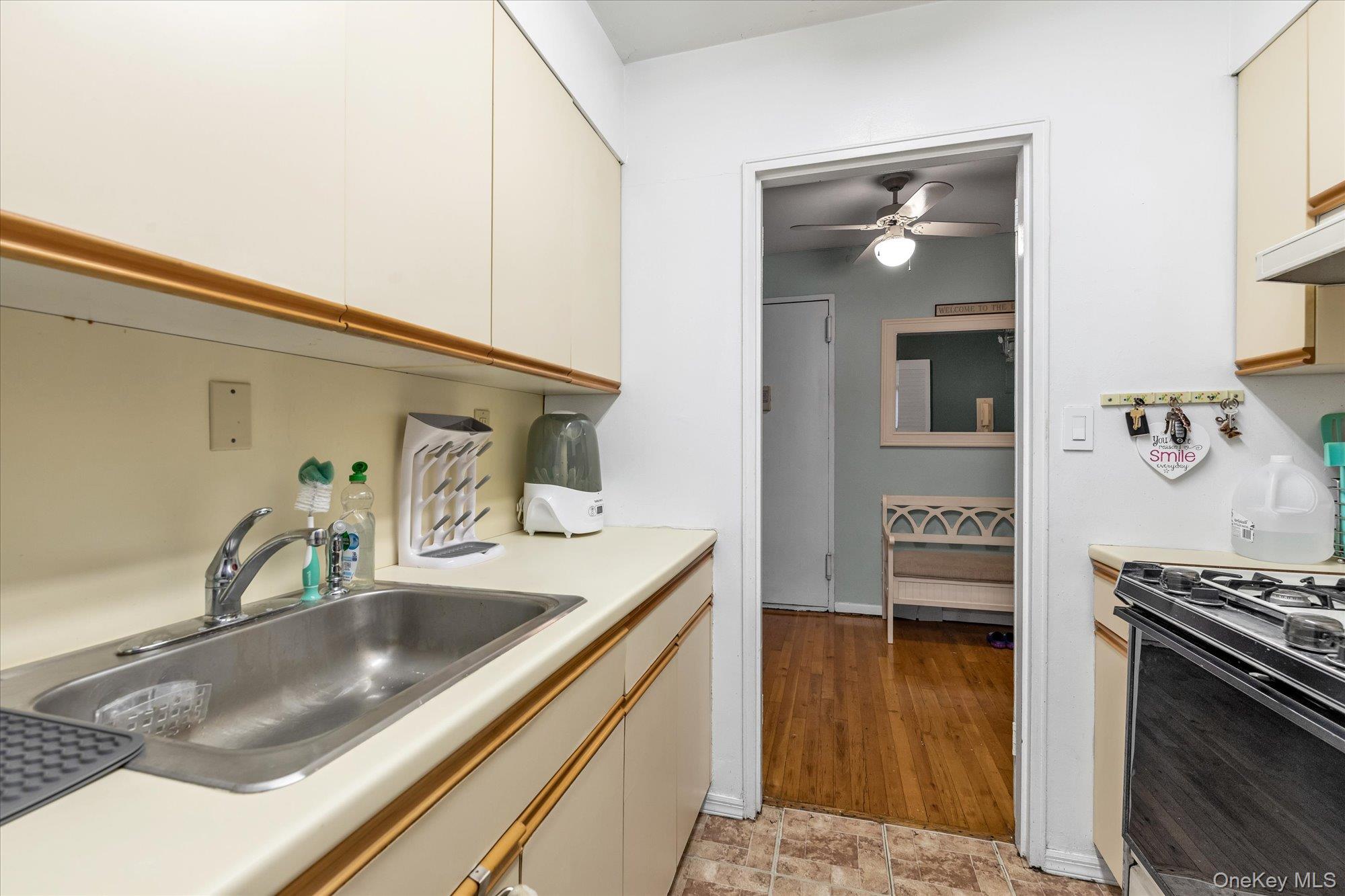 410 E Broadway # 6S, Long Beach, NY 11561