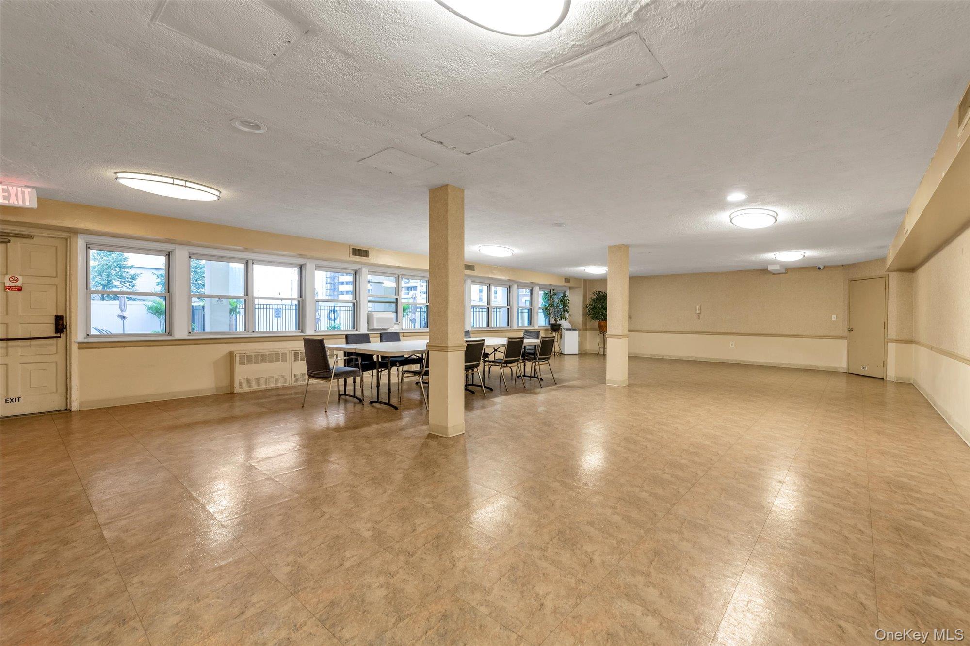 410 E Broadway # 6S, Long Beach, NY 11561