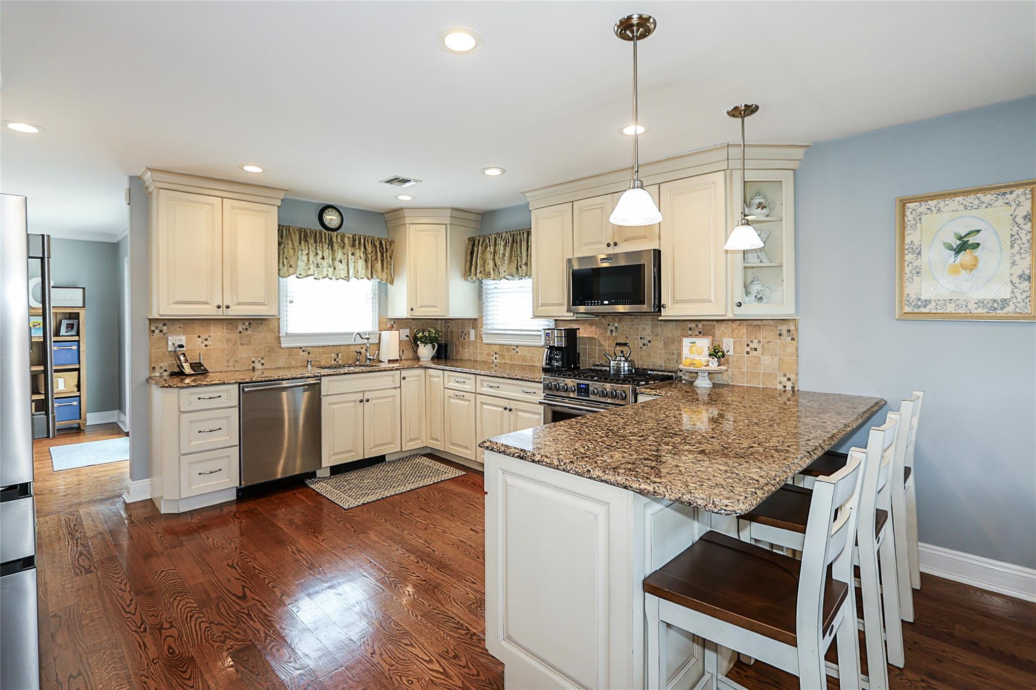 175 Division Avenue, Massapequa, NY 11758