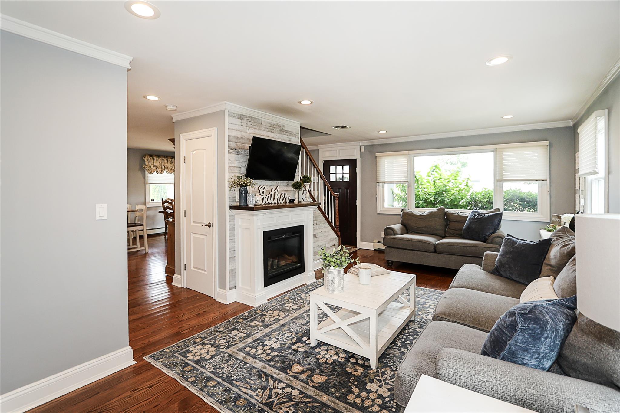 175 Division Avenue, Massapequa, NY 11758