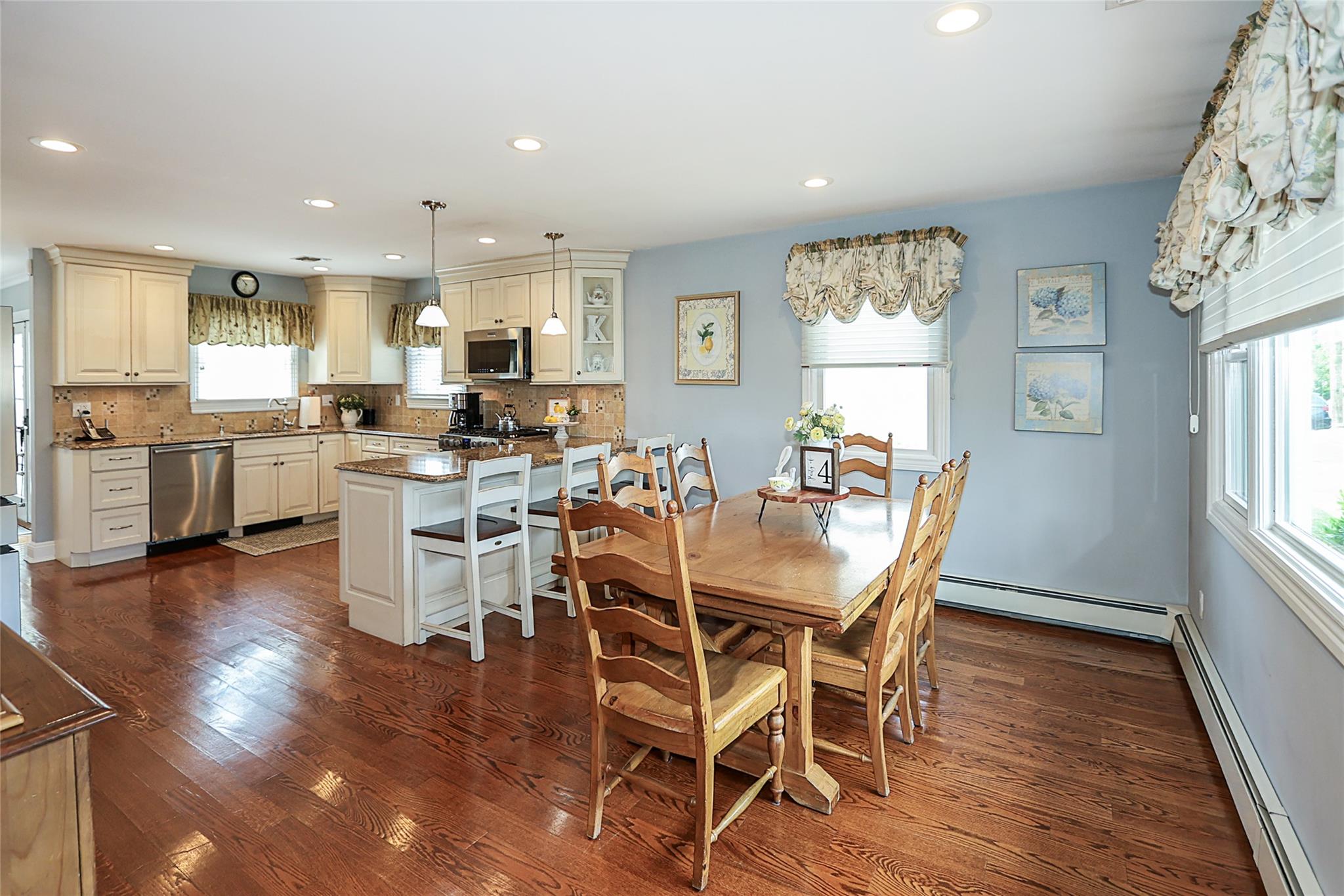 175 Division Avenue, Massapequa, NY 11758