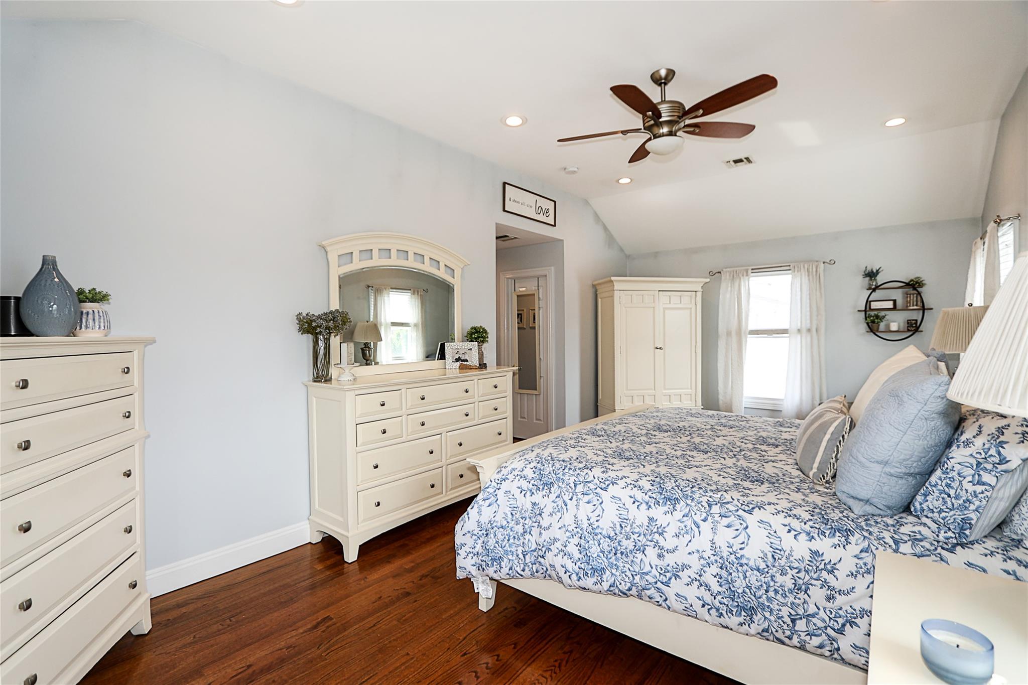 175 Division Avenue, Massapequa, NY 11758
