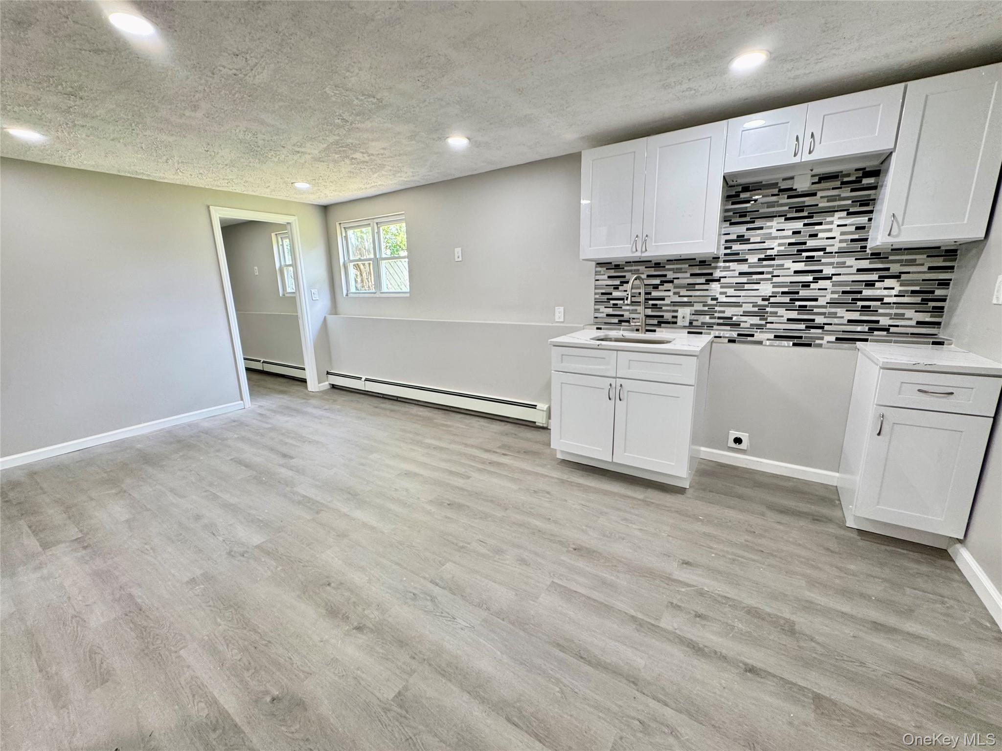 33 Princeton Street, Bay Shore, NY 11706