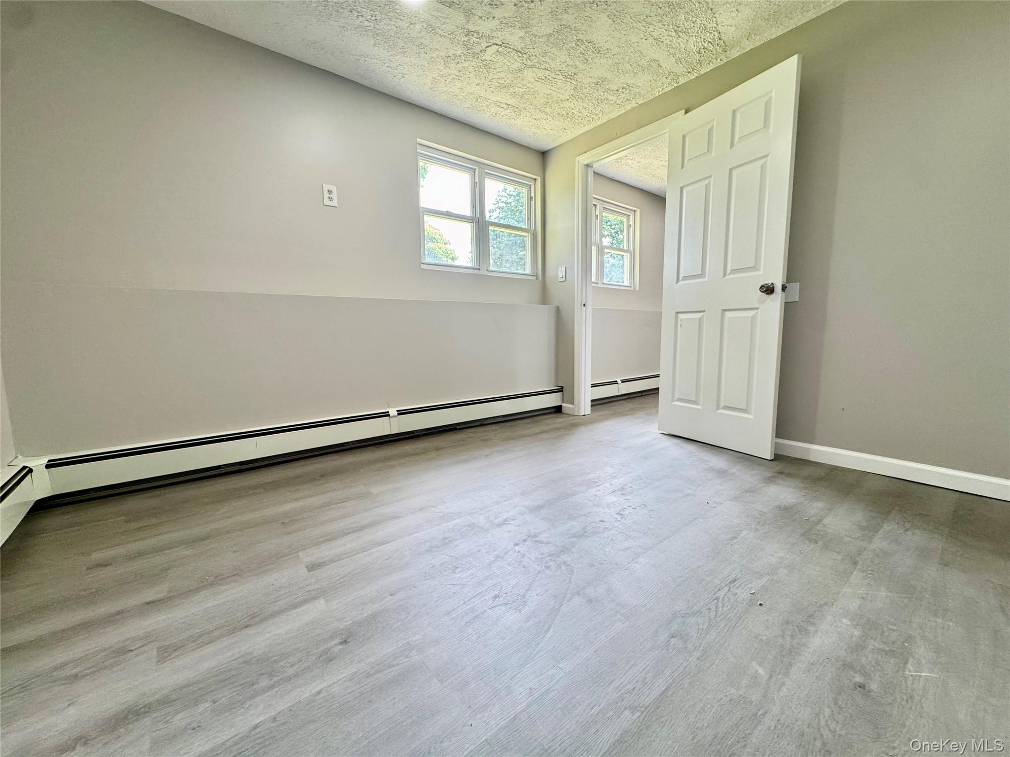 33 Princeton Street, Bay Shore, NY 11706