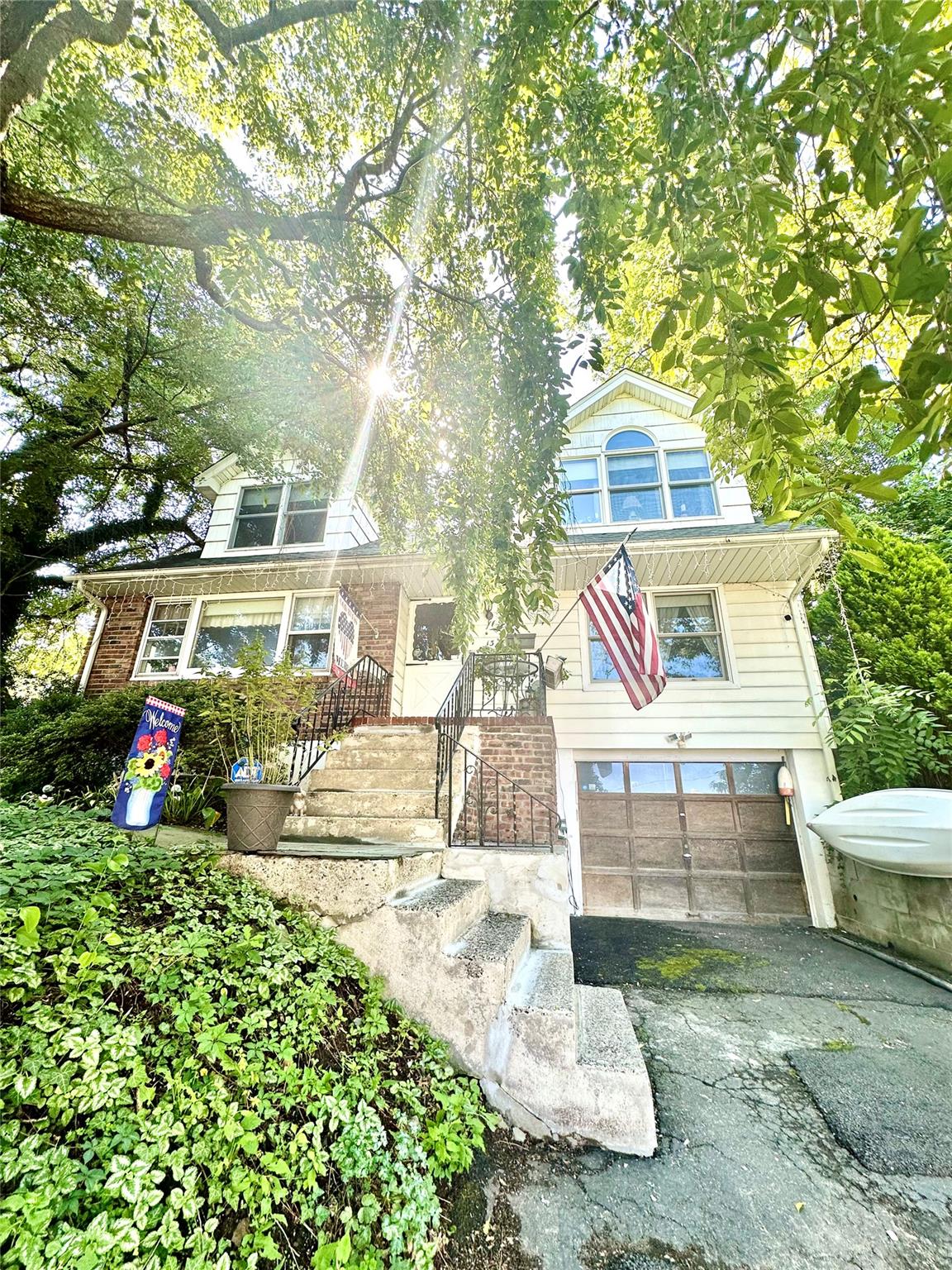 13 Lindbergh Lane, New City, NY 10956