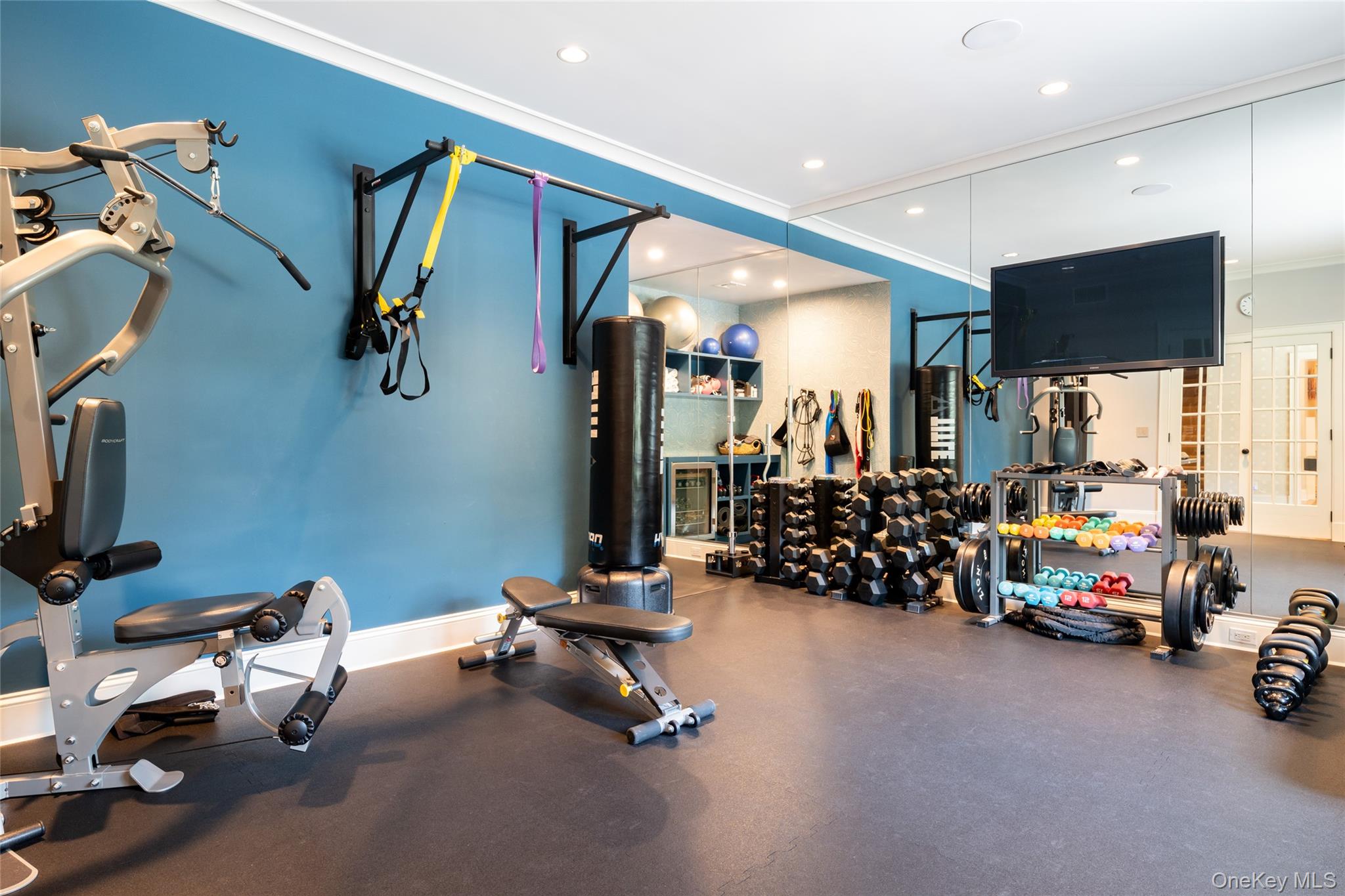 10 Copper Beech Road, Greenwich, CT 06830