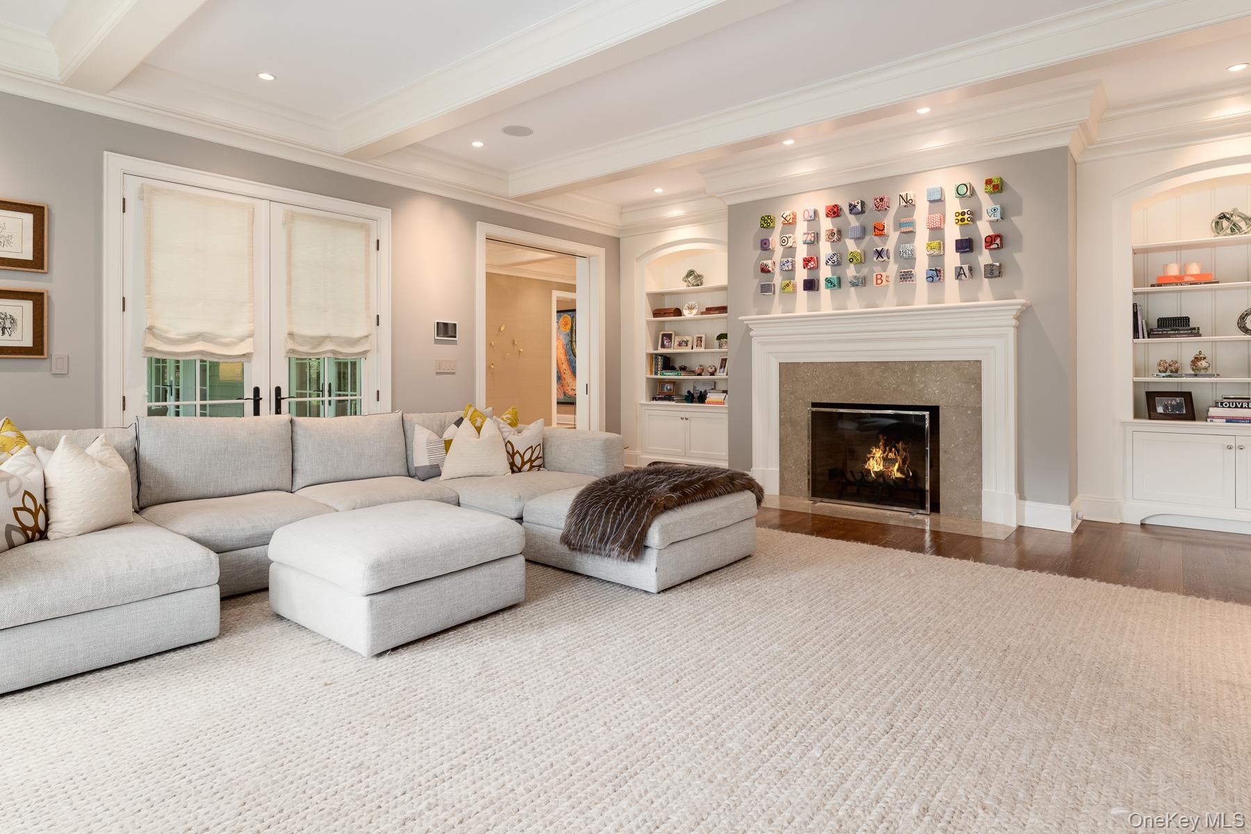 10 Copper Beech Road, Greenwich, CT 06830