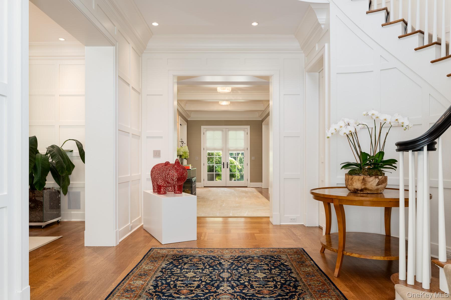 10 Copper Beech Road, Greenwich, CT 06830