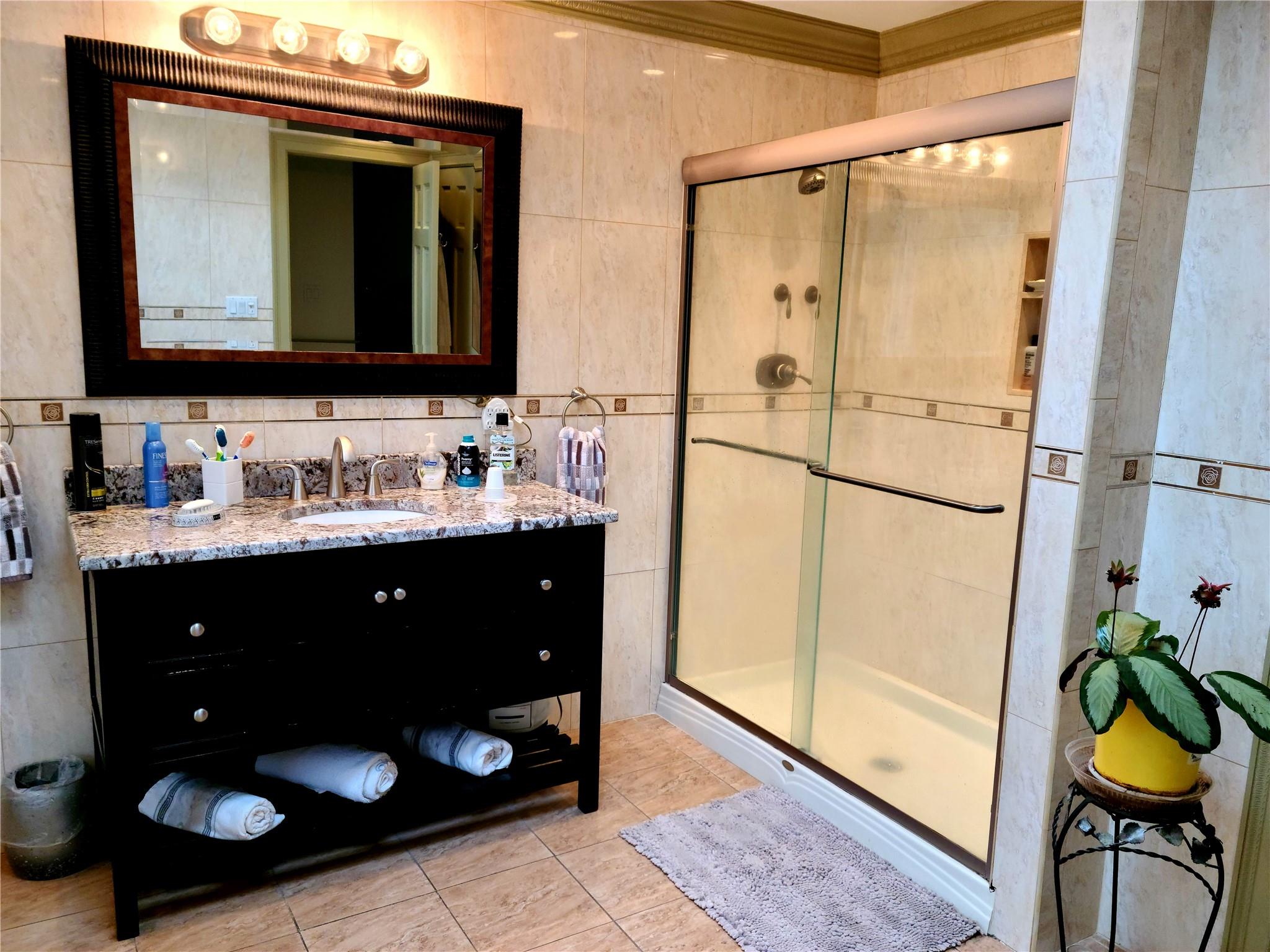 42A Kirkwood Drive, Glen Cove, NY 11542