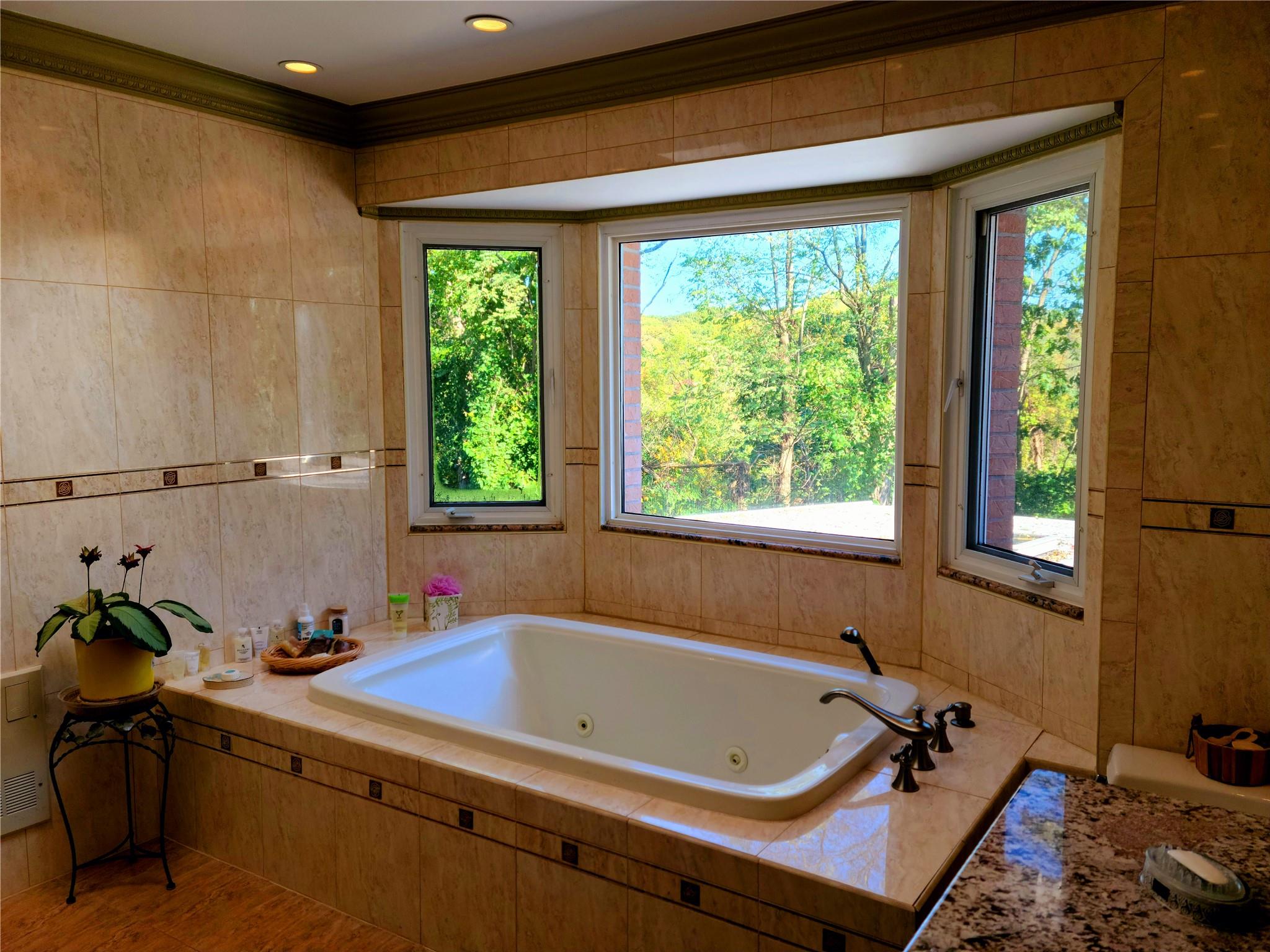 42A Kirkwood Drive, Glen Cove, NY 11542