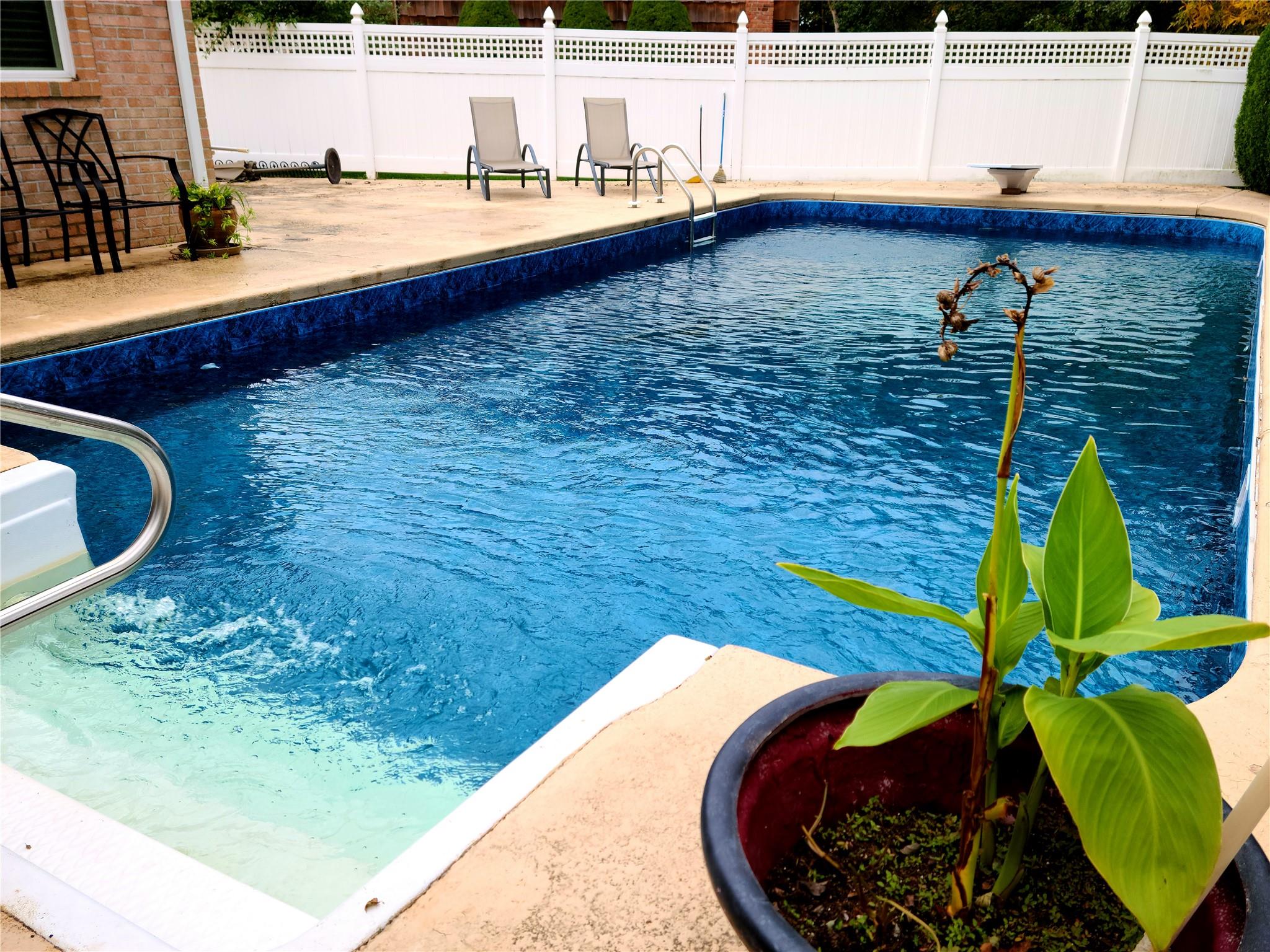 42A Kirkwood Drive, Glen Cove, NY 11542