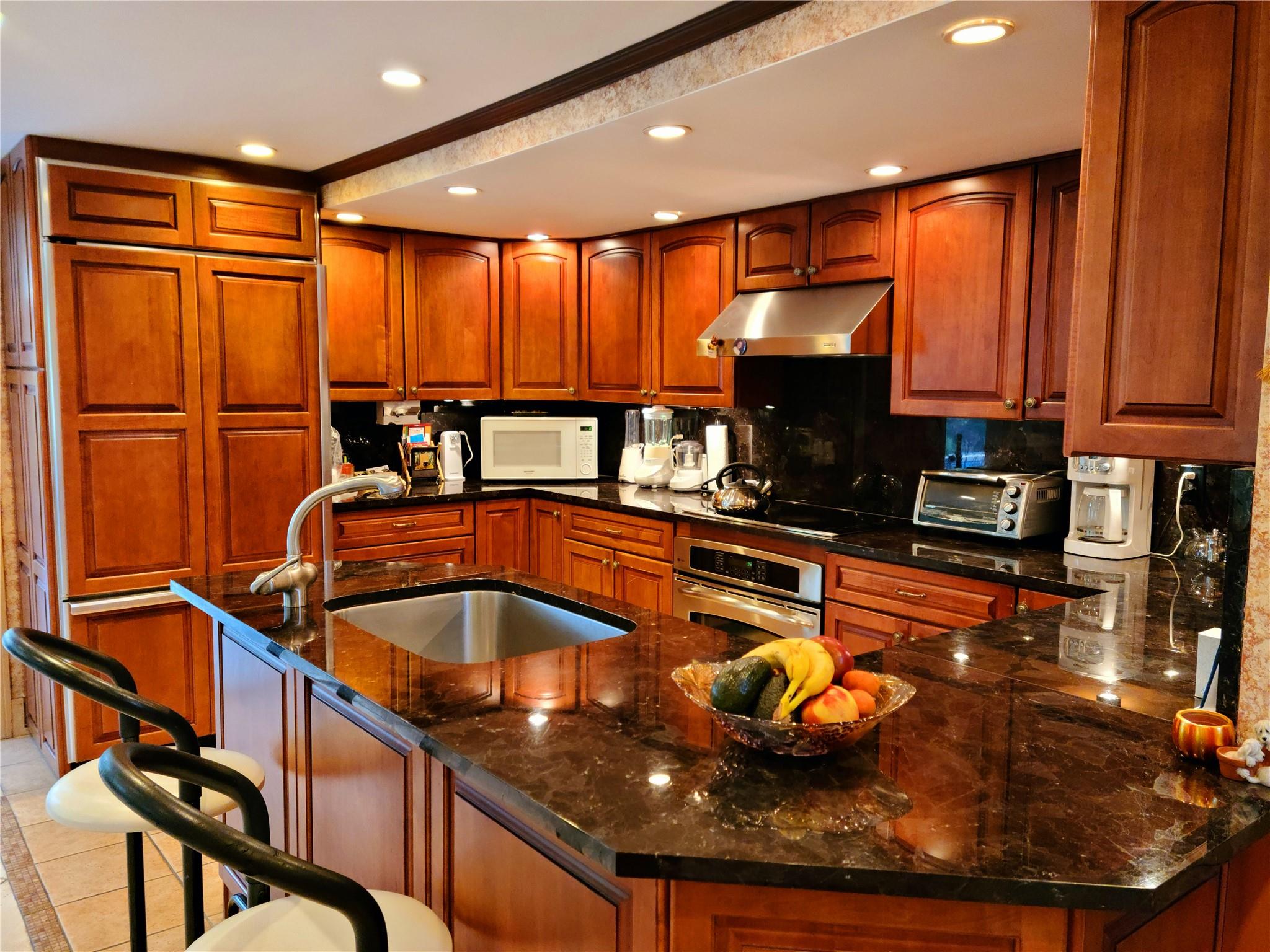 42A Kirkwood Drive, Glen Cove, NY 11542