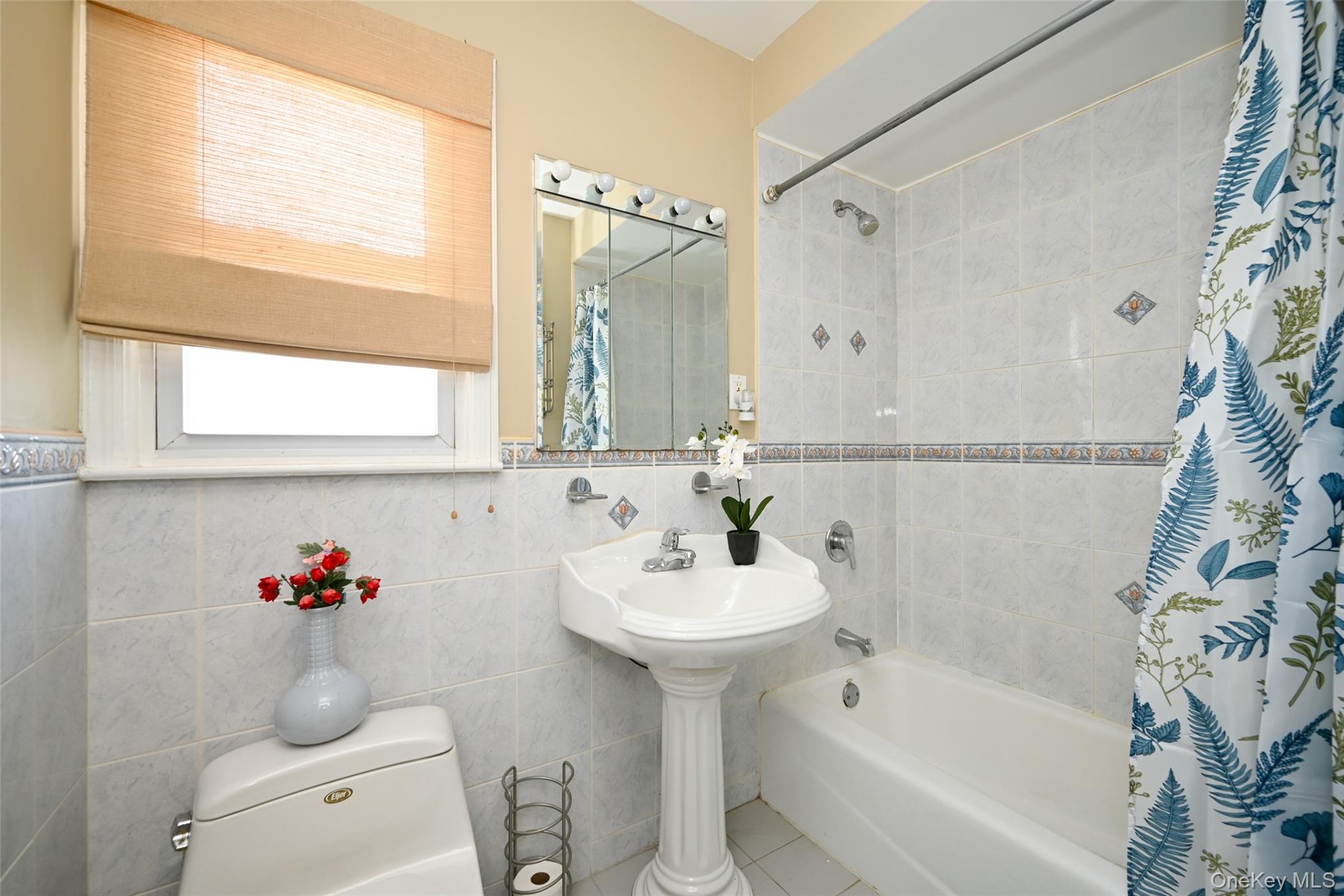 24-14 160 Street, Whitestone, NY 11357