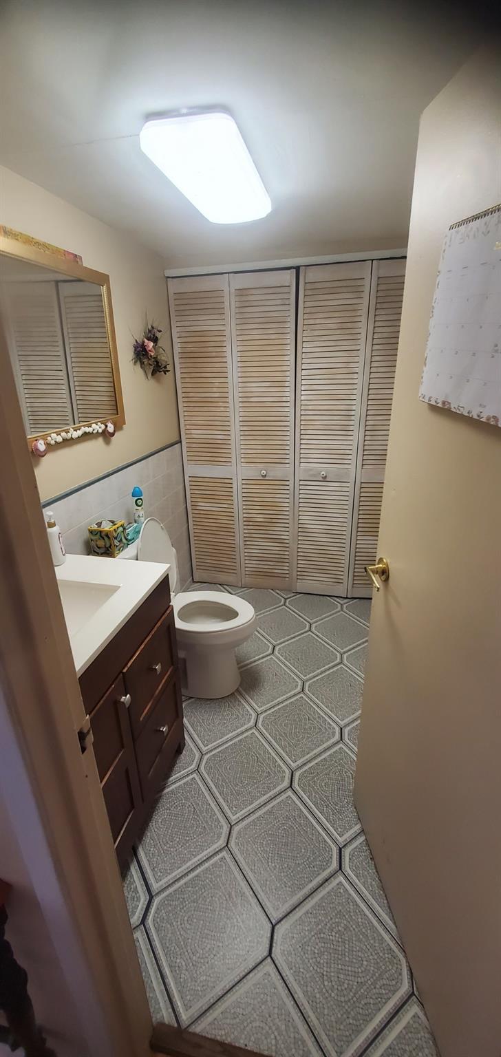 30 Chestnut Circle, Staten Island, NY 10312