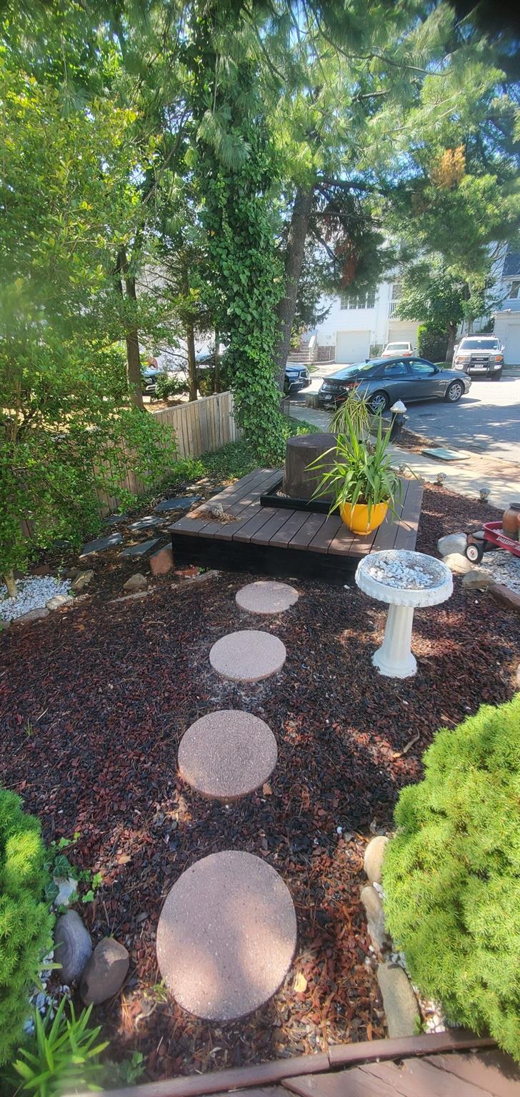 30 Chestnut Circle, Staten Island, NY 10312