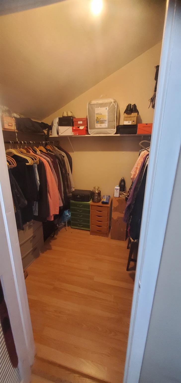 30 Chestnut Circle, Staten Island, NY 10312