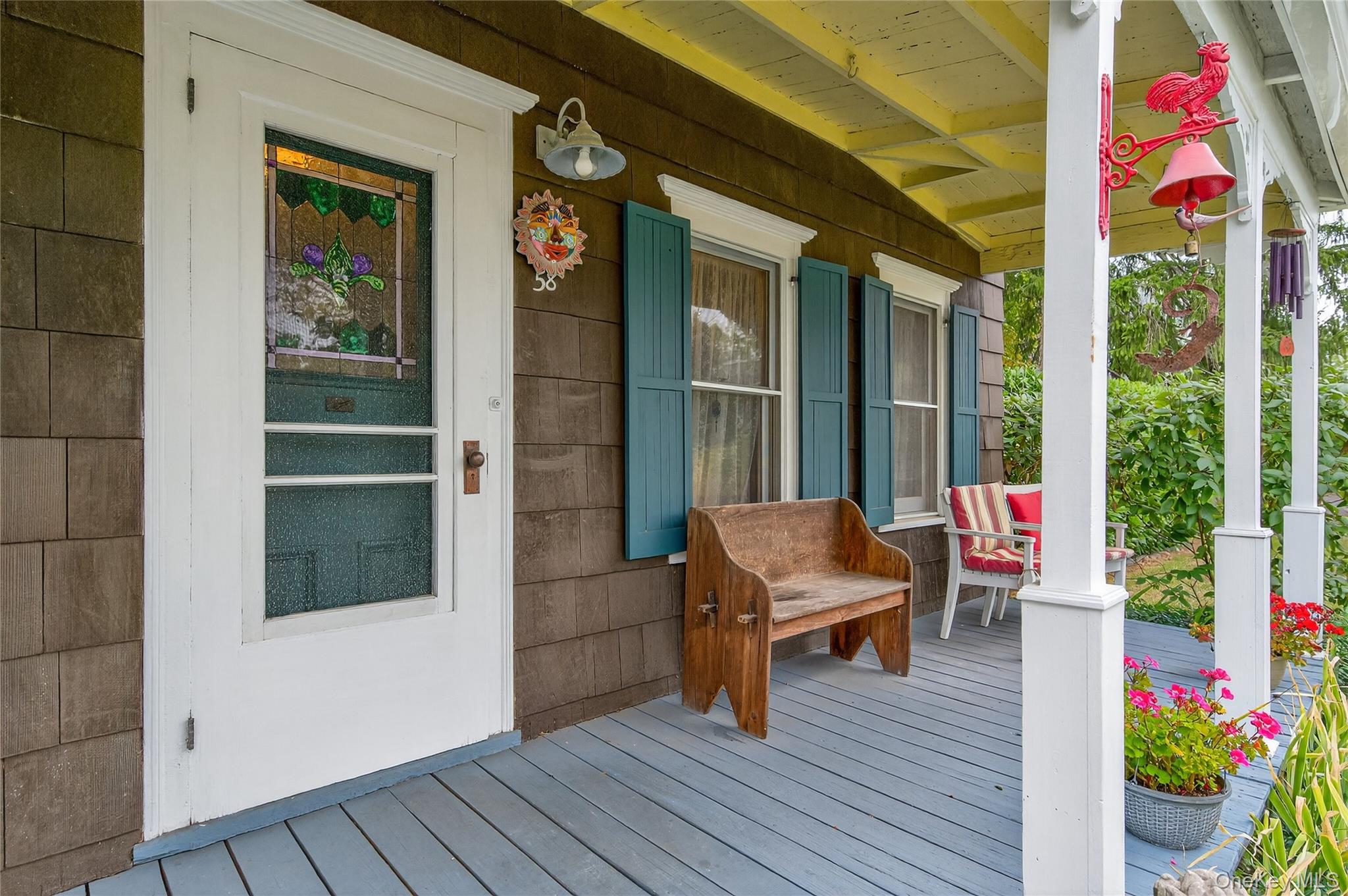 58 Grove Street, Glenwood Landing, NY 11547