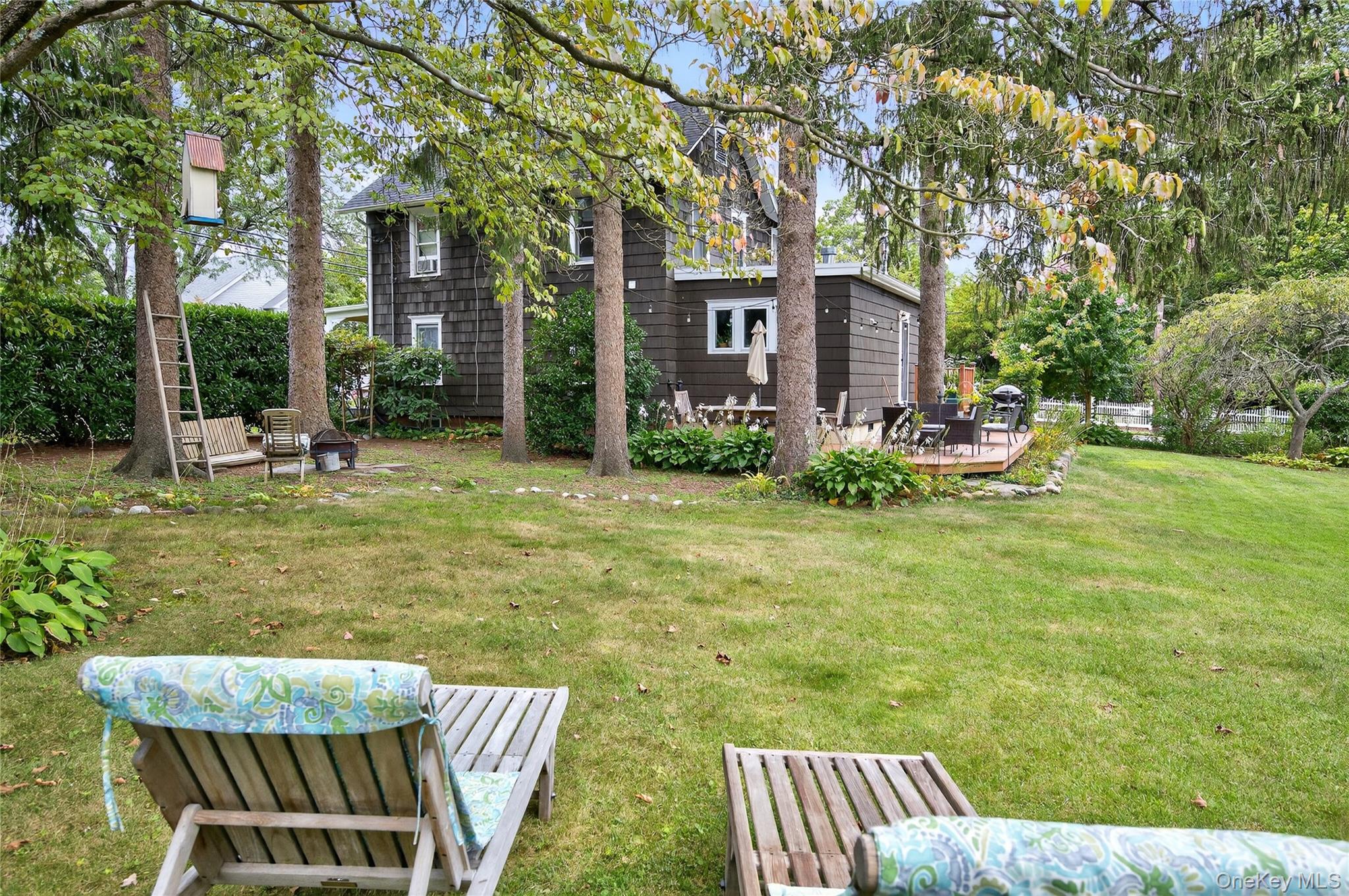 58 Grove Street, Glenwood Landing, NY 11547