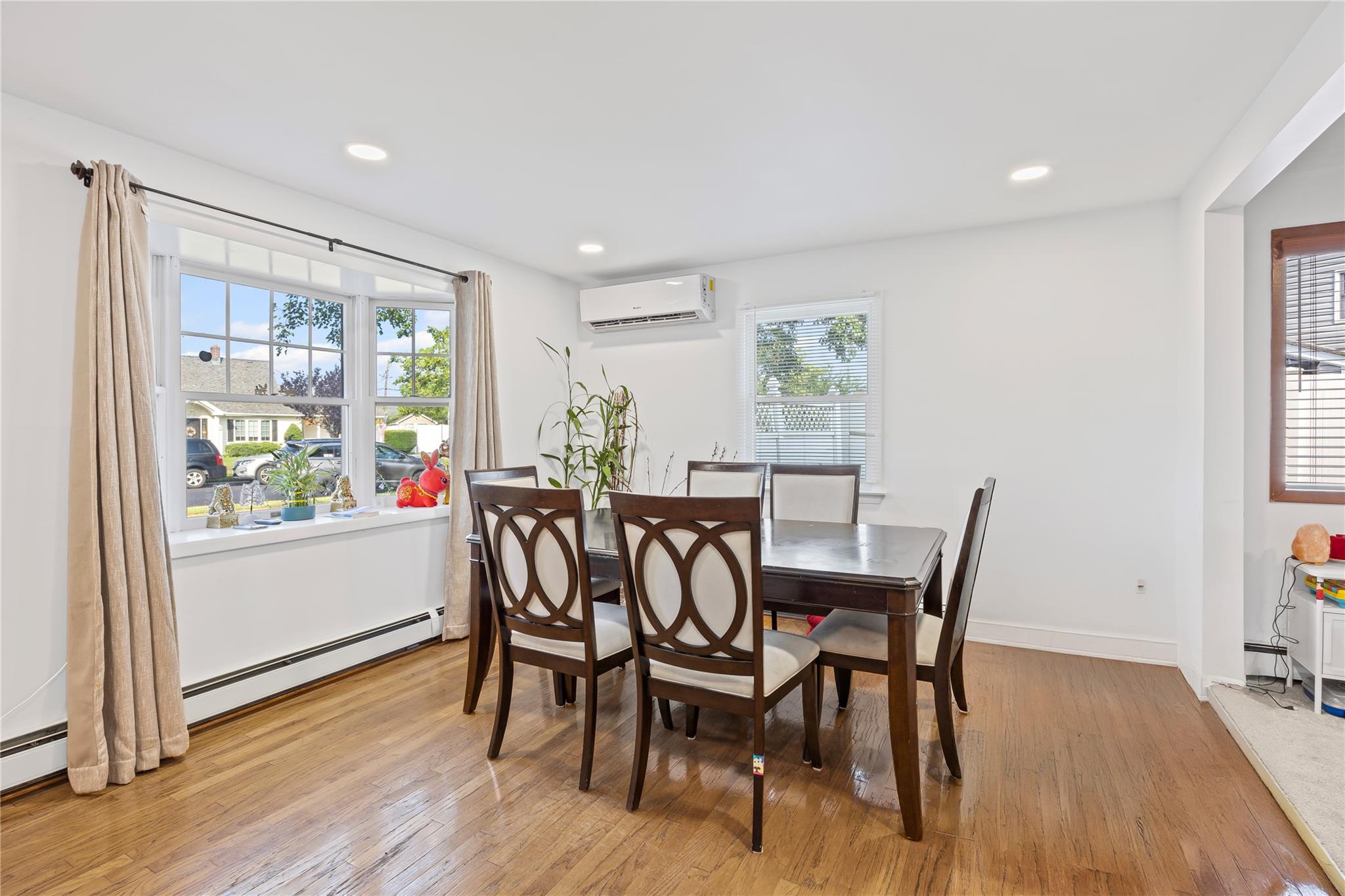 34 Mill Lane, Levittown, NY 11756