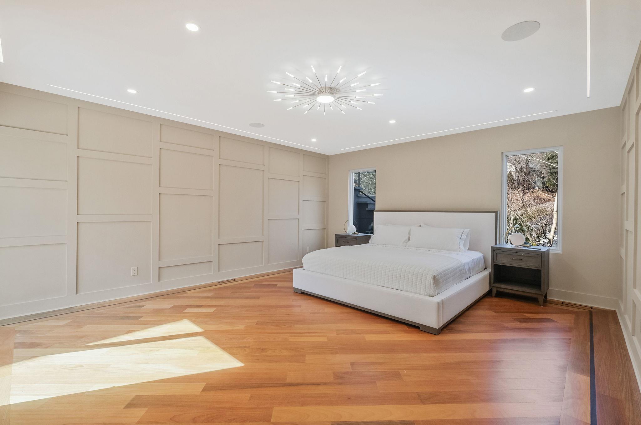 150 Sugar Toms Lane, East Norwich, NY 11732