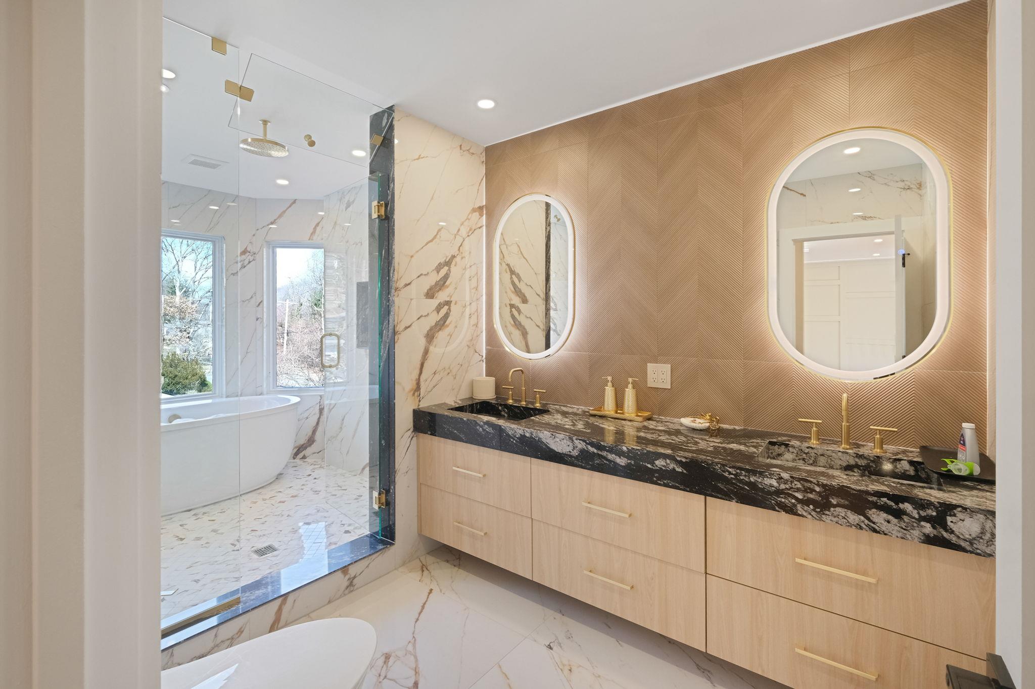 150 Sugar Toms Lane, East Norwich, NY 11732