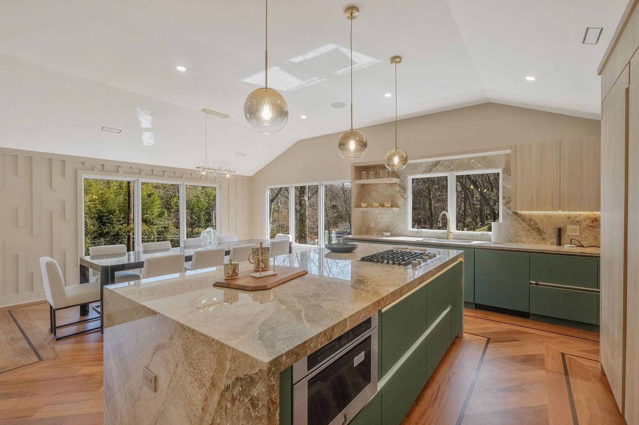 150 Sugar Toms Lane, East Norwich, NY 11732