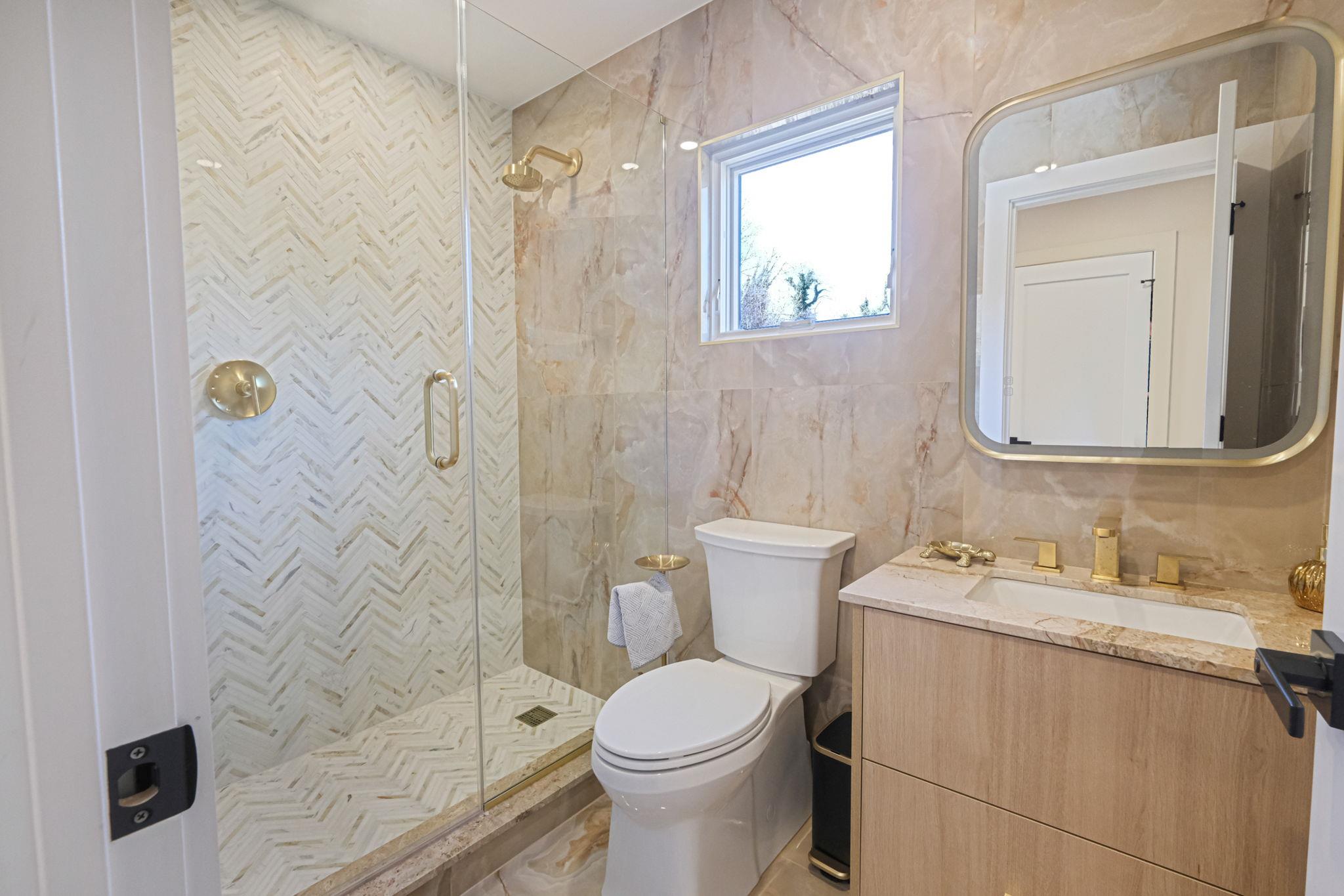 150 Sugar Toms Lane, East Norwich, NY 11732