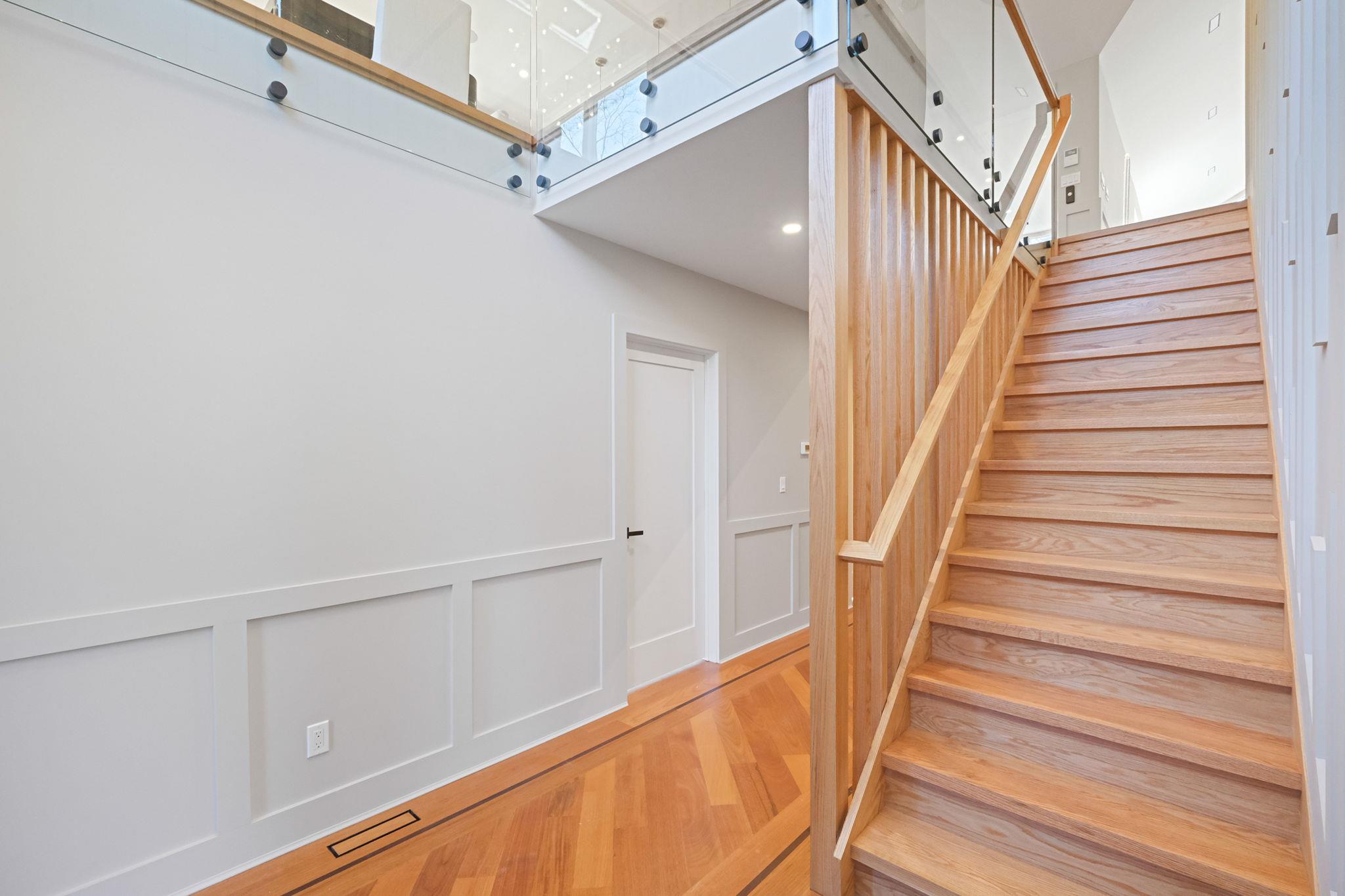 150 Sugar Toms Lane, East Norwich, NY 11732