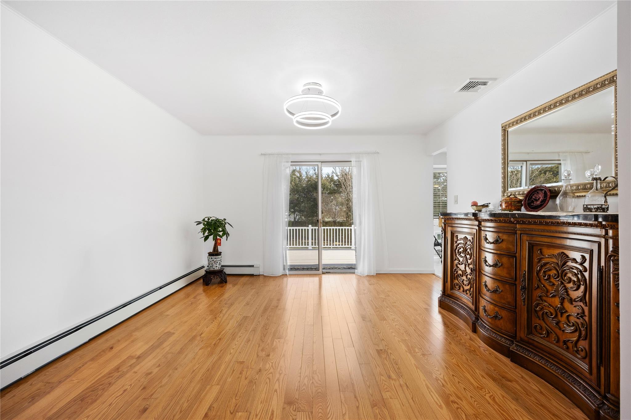 46 Norman Lane, Levittown, NY 11756