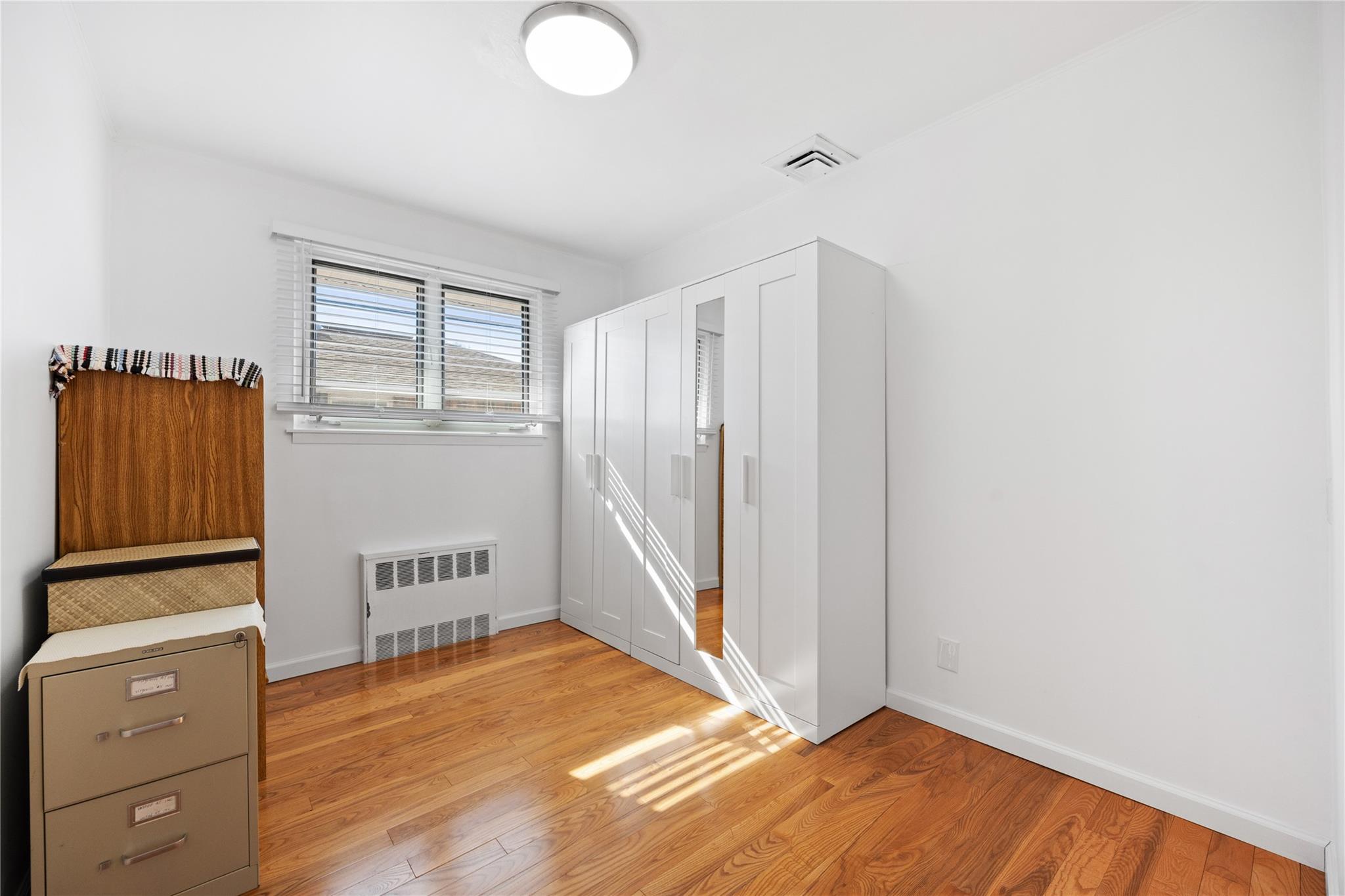 46 Norman Lane, Levittown, NY 11756