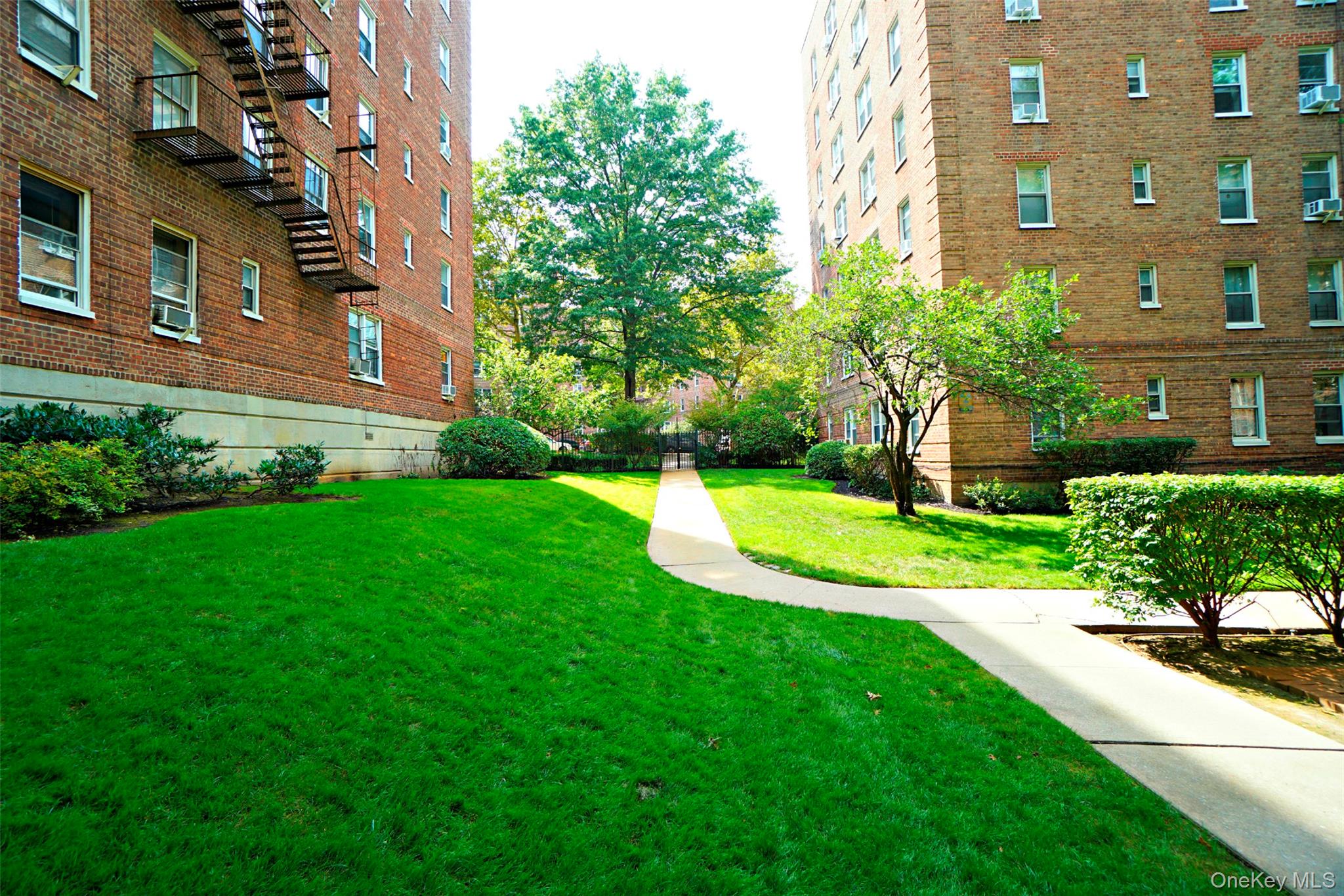 7281 113th Street # 5F, Forest Hills, NY 11375