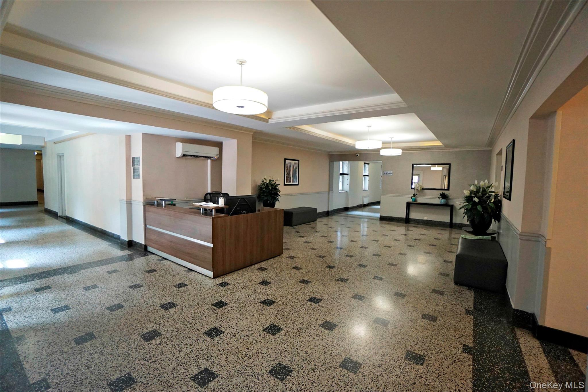 7281 113th Street # 5F, Forest Hills, NY 11375